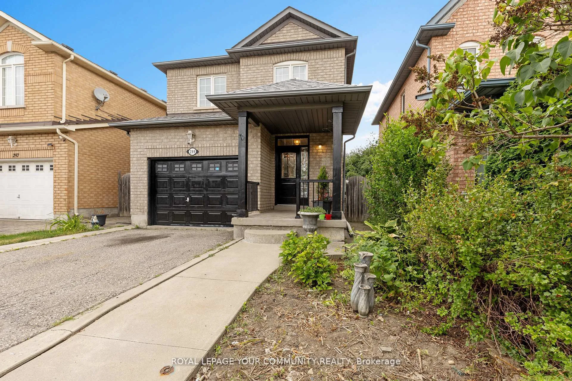 Photo 2 of 299 Discovery Trail, Vaughan, Vellore Village — HOMEH