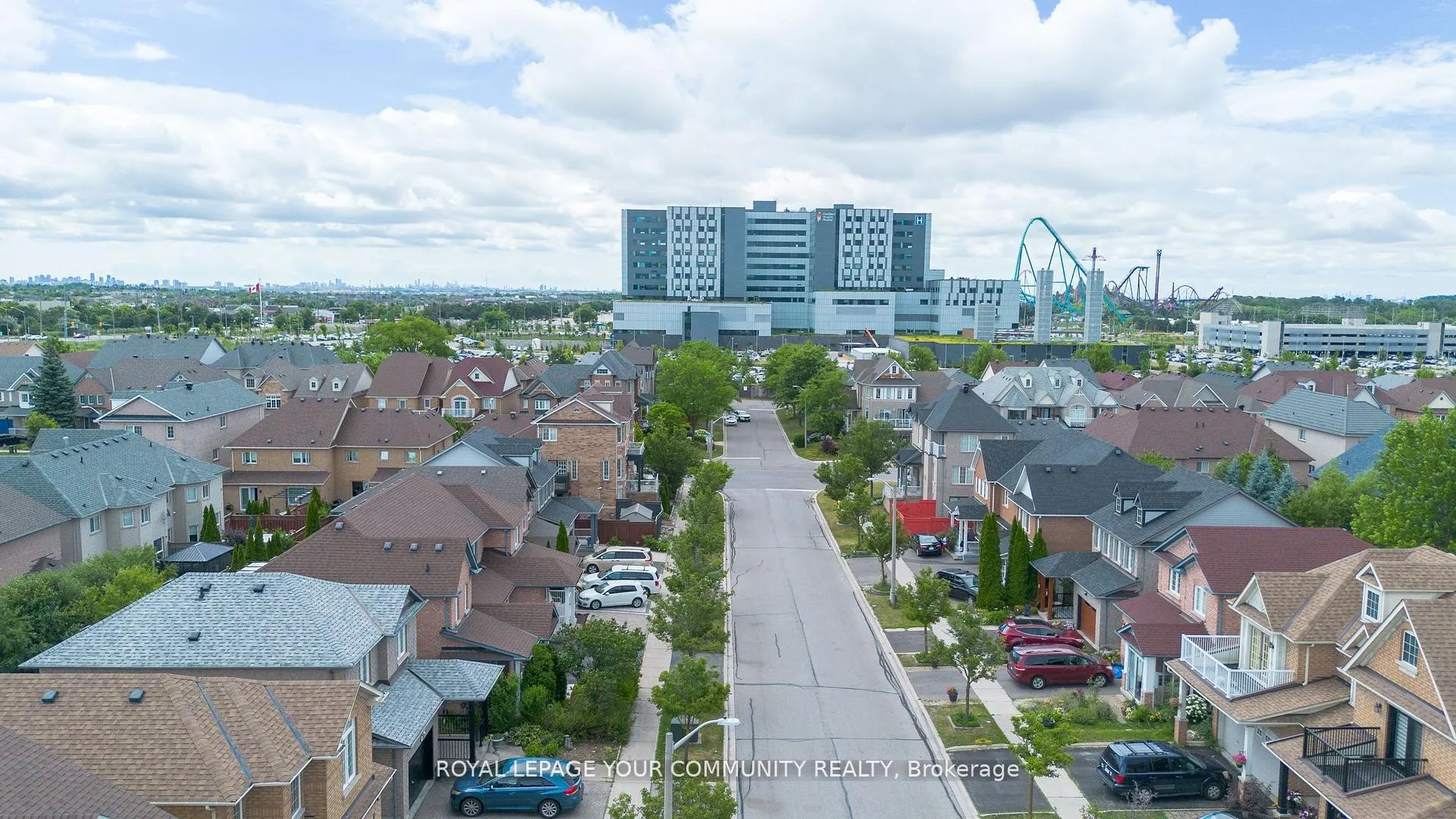 Photo 38 of 299 Discovery Trail, Vaughan, Vellore Village — HOMEH