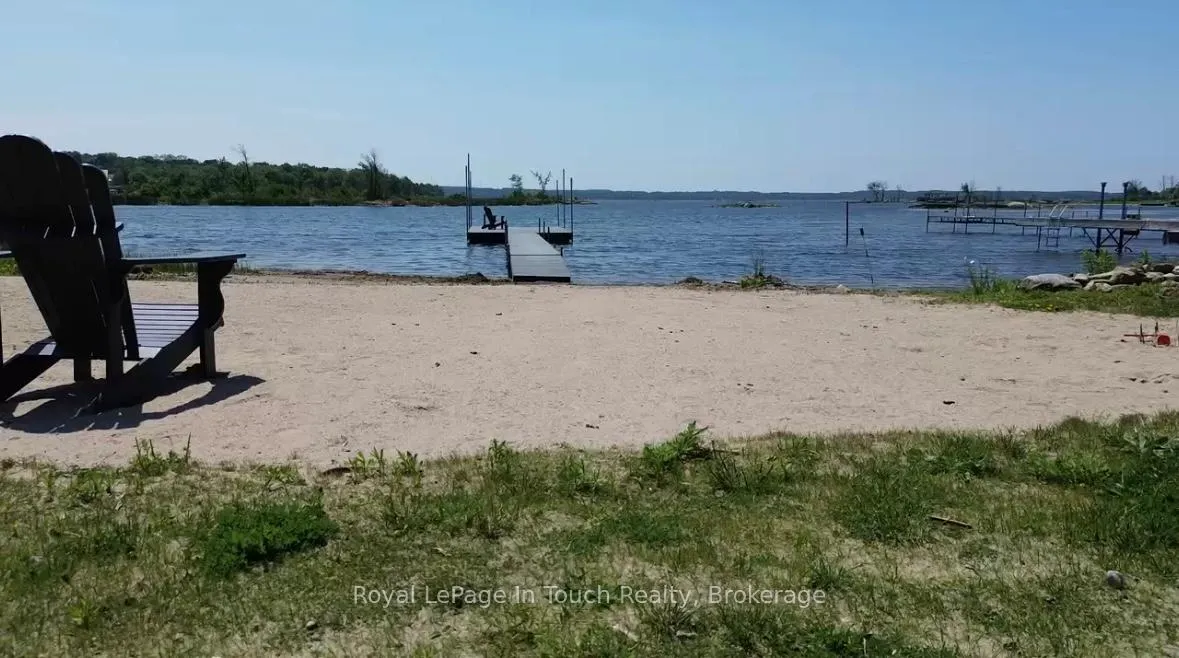 Photo 4 of 164 Duck Bay Road, Tay, Waubaushene — HOMEH
