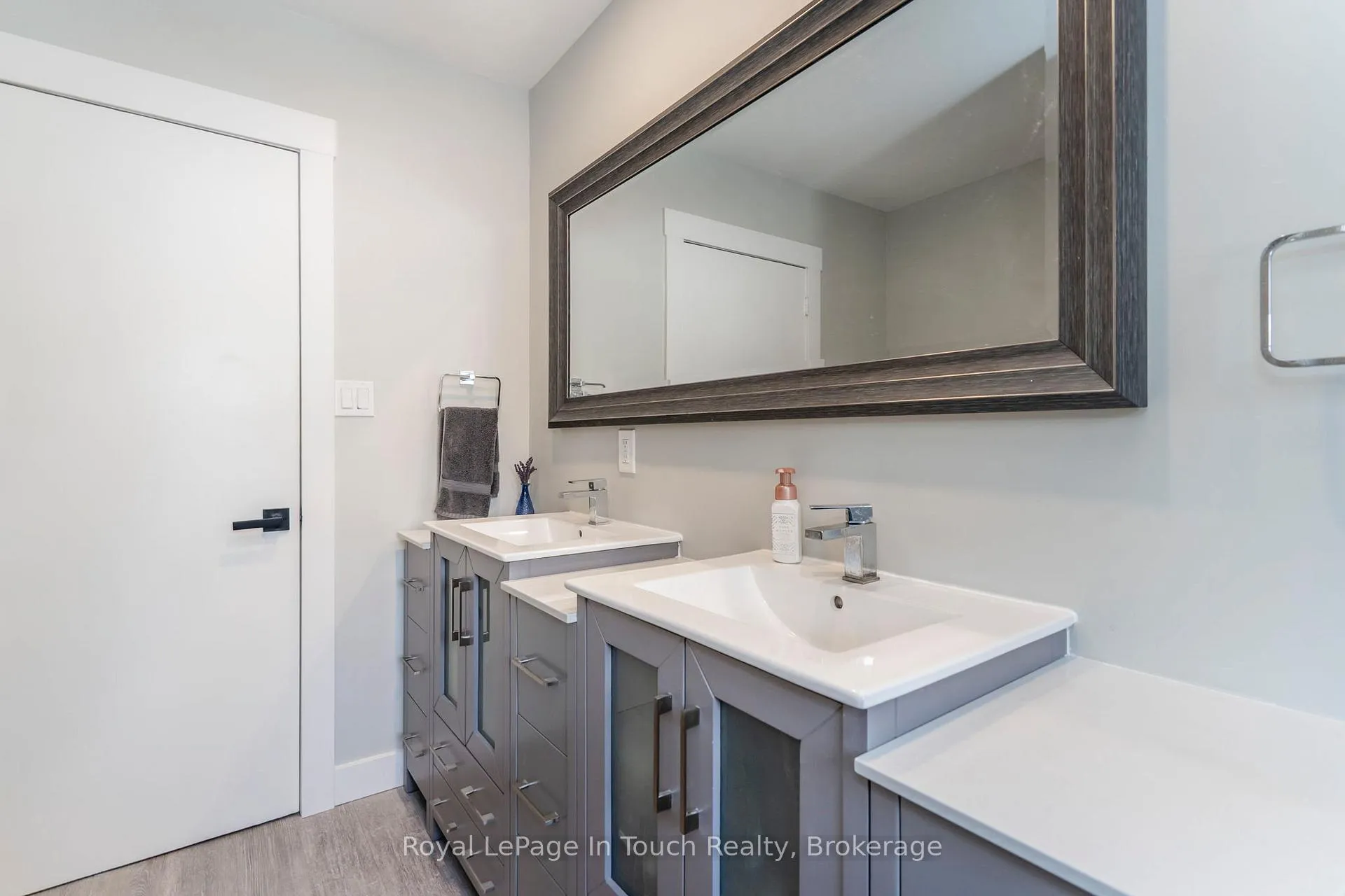 Photo 12 of 164 Duck Bay Road, Tay, Waubaushene — HOMEH