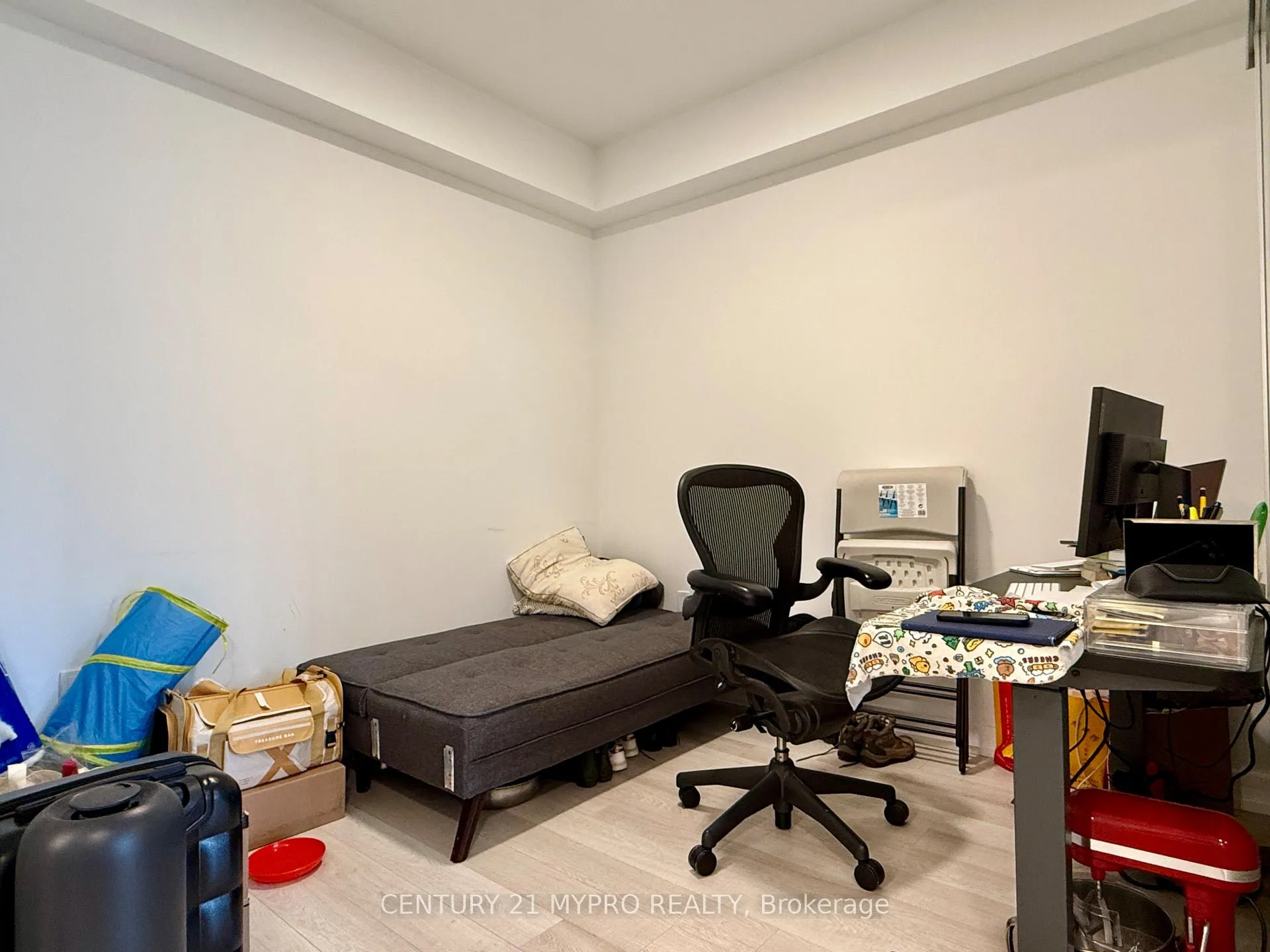 Photo 18 of Unit 702, 39 Roehampton Avenue, Toronto, Mount Pleasant West — HOMEH