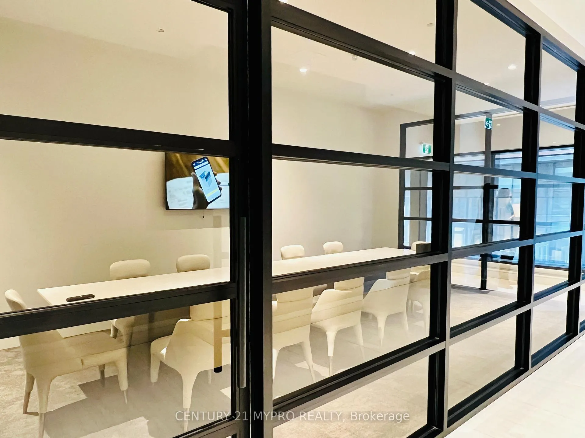 Photo 24 of Unit 702, 39 Roehampton Avenue, Toronto, Mount Pleasant West — HOMEH