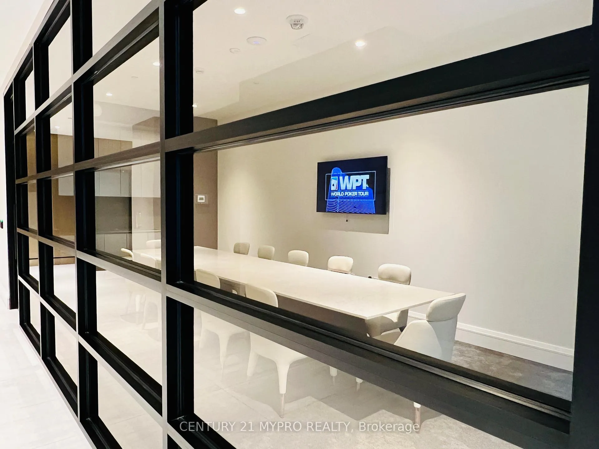 Photo 25 of Unit 702, 39 Roehampton Avenue, Toronto, Mount Pleasant West — HOMEH