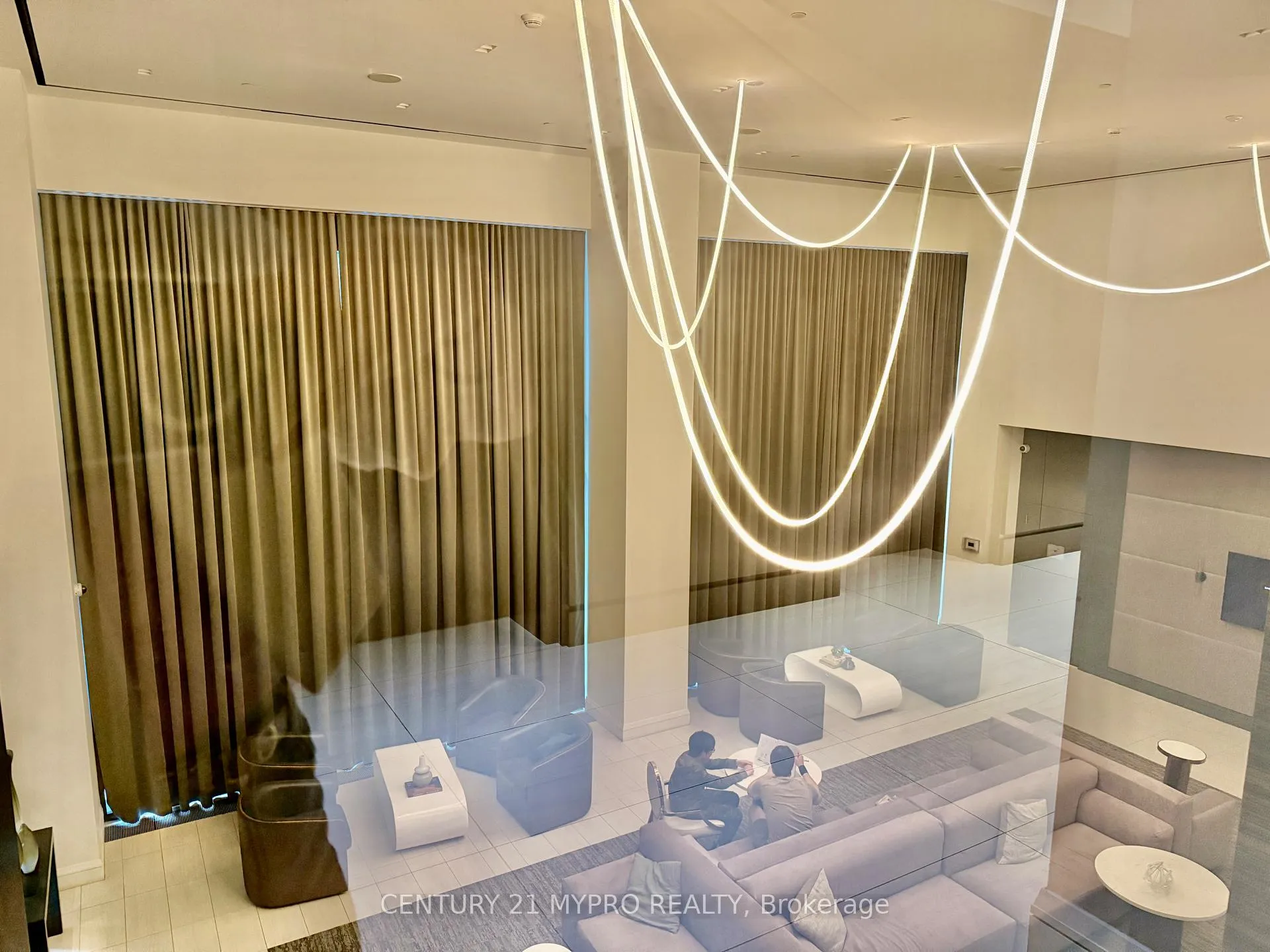 Photo 34 of Unit 702, 39 Roehampton Avenue, Toronto, Mount Pleasant West — HOMEH