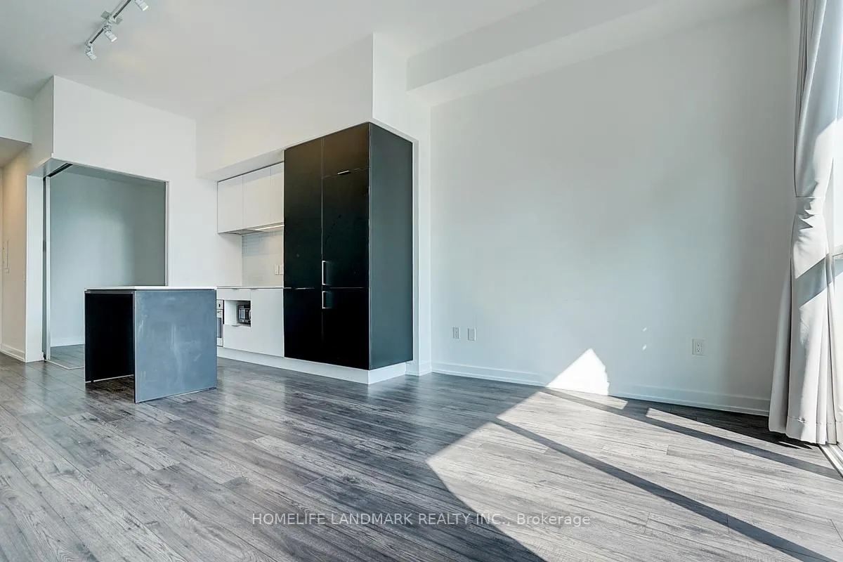 Photo 24 of Unit 2004, 33 Helendale Avenue, Toronto, Yonge-Eglinton — HOMEH