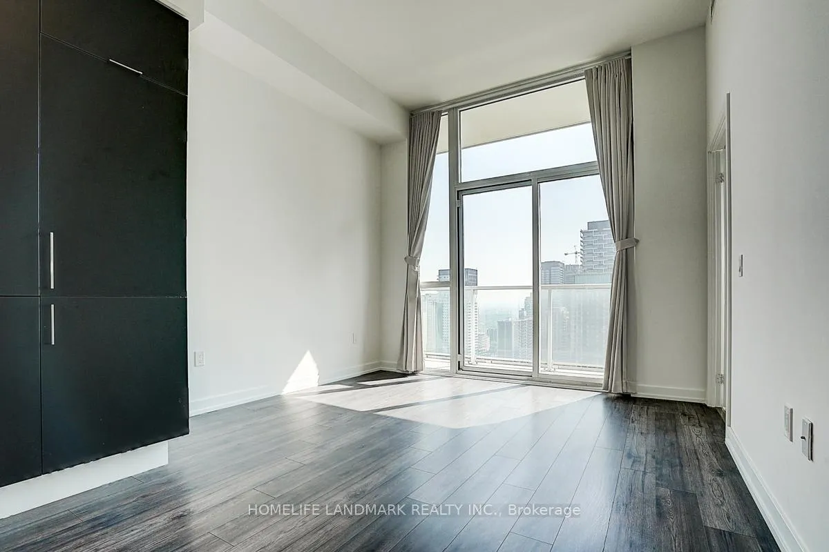 Photo 28 of Unit 2004, 33 Helendale Avenue, Toronto, Yonge-Eglinton — HOMEH