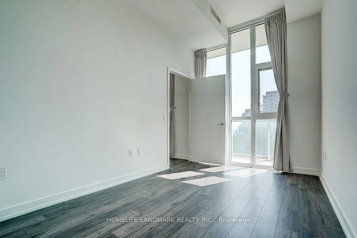Photo 34 of Unit 2004, 33 Helendale Avenue, Toronto, Yonge-Eglinton — HOMEH