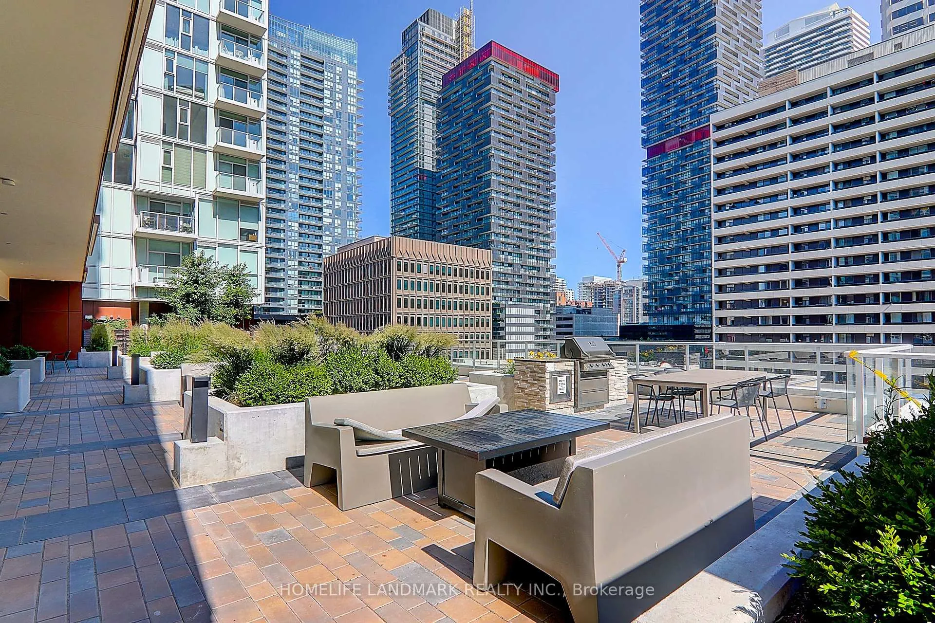 Photo 49 of Unit 2004, 33 Helendale Avenue, Toronto, Yonge-Eglinton — HOMEH