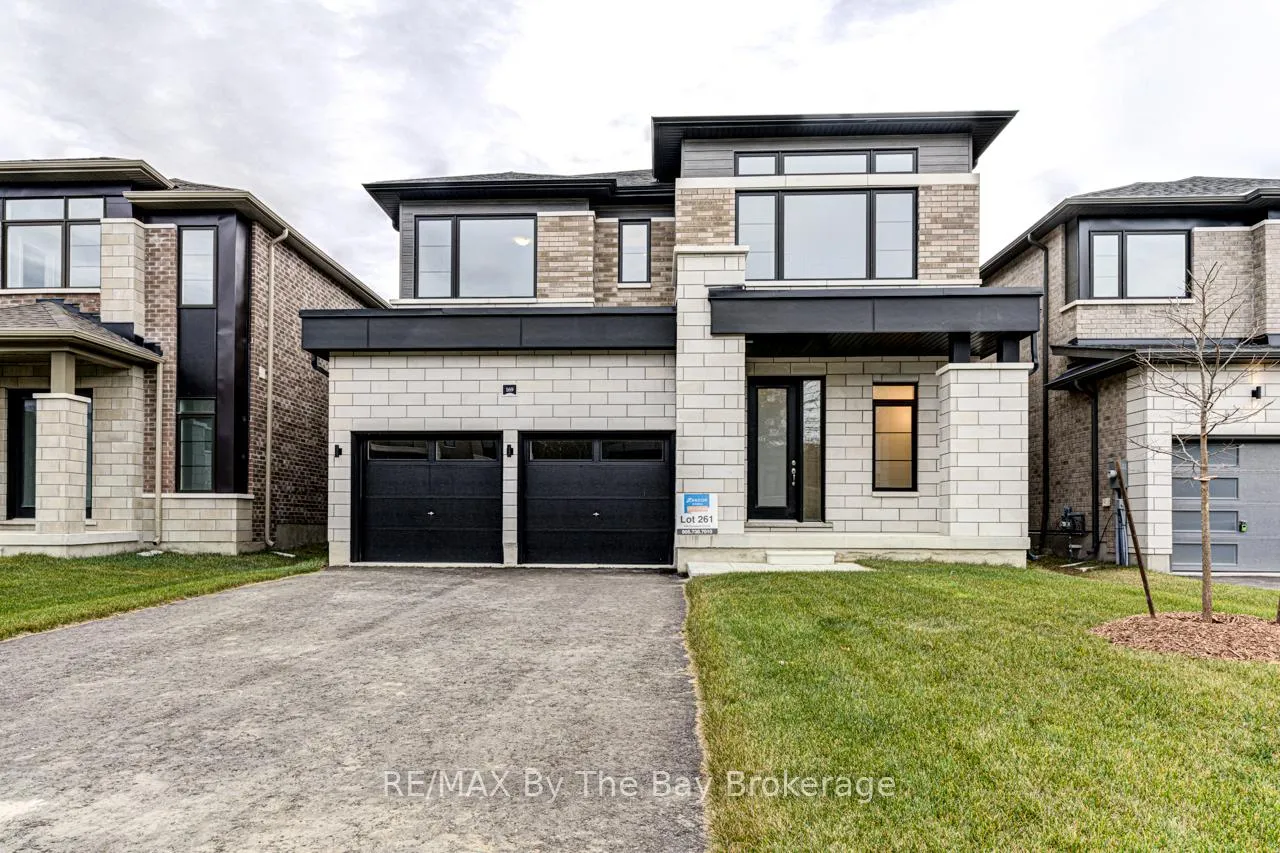 Front of 169 Rosanne Circle