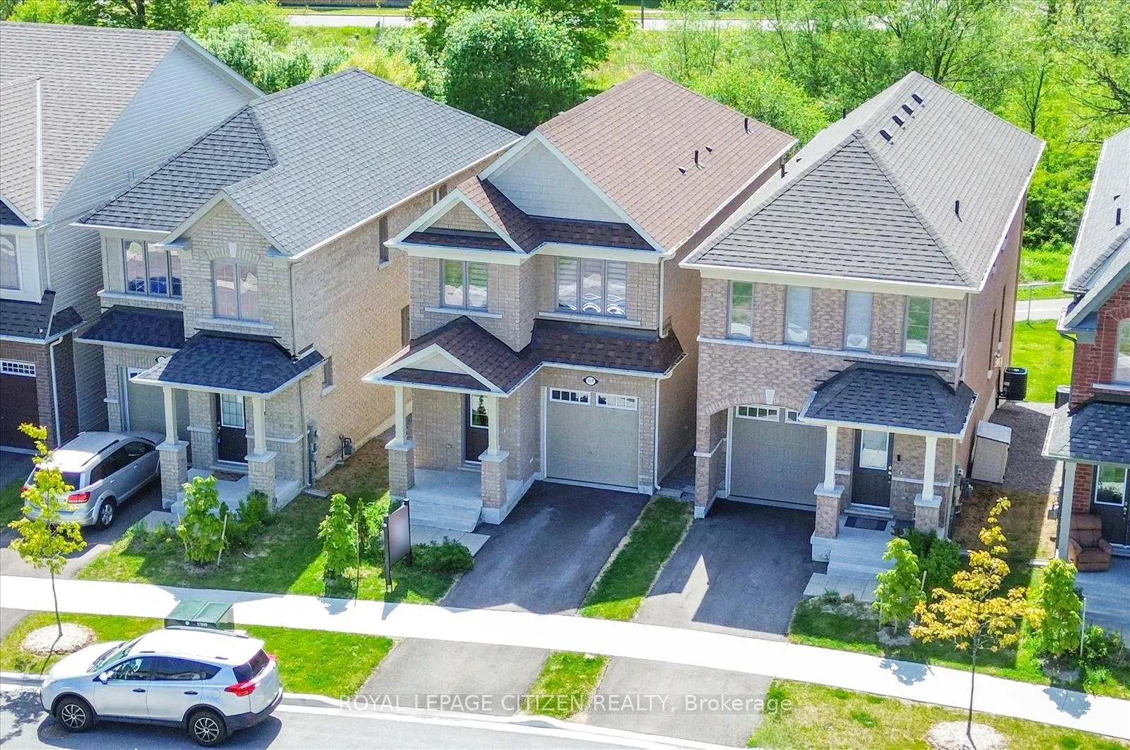Photo 7 of 107 Bayardo Drive, Oshawa, Windfields — HOMEH
