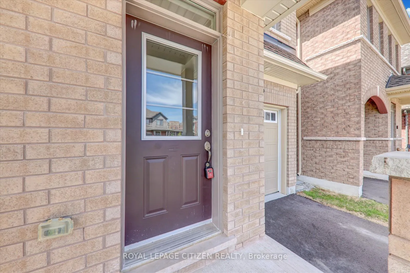 Photo 9 of 107 Bayardo Drive, Oshawa, Windfields — HOMEH