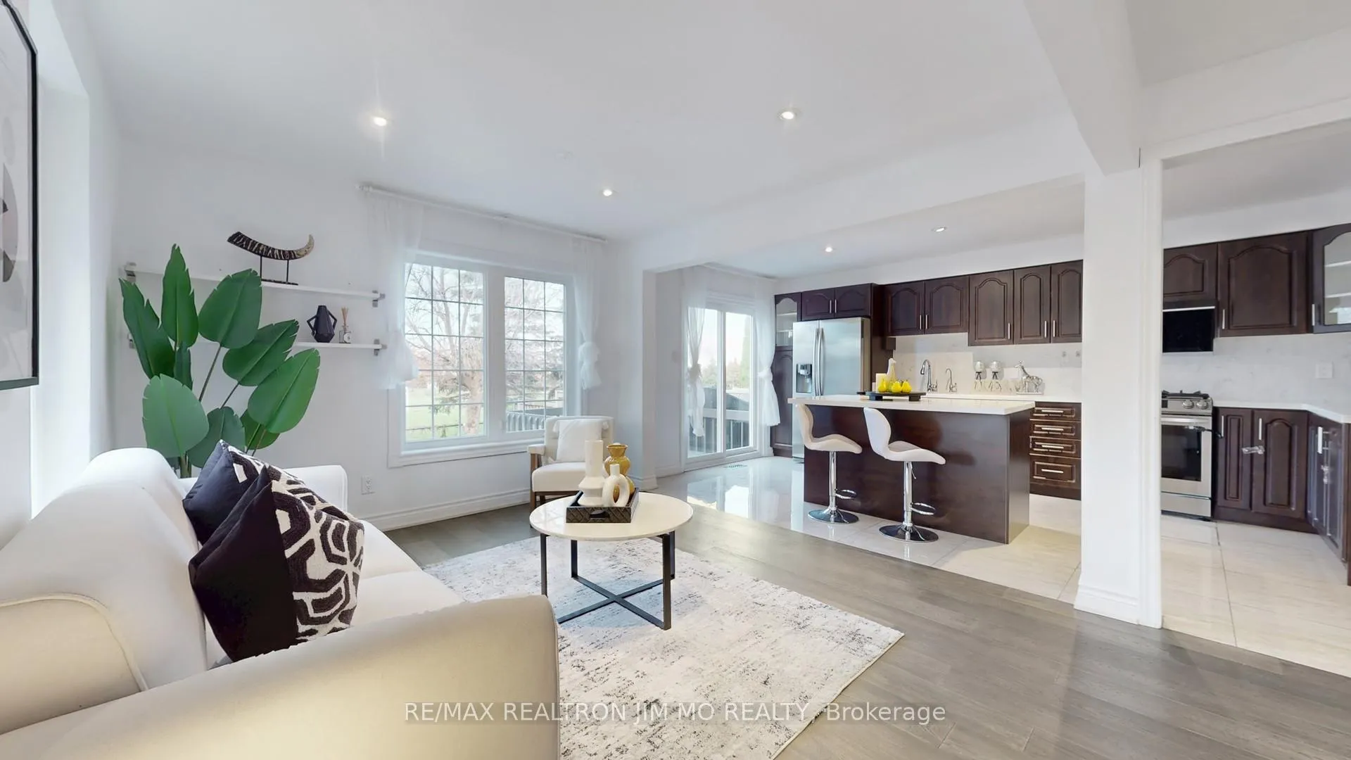 Photo 7 of 431 Stone Road, Aurora, Aurora Grove — HOMEH