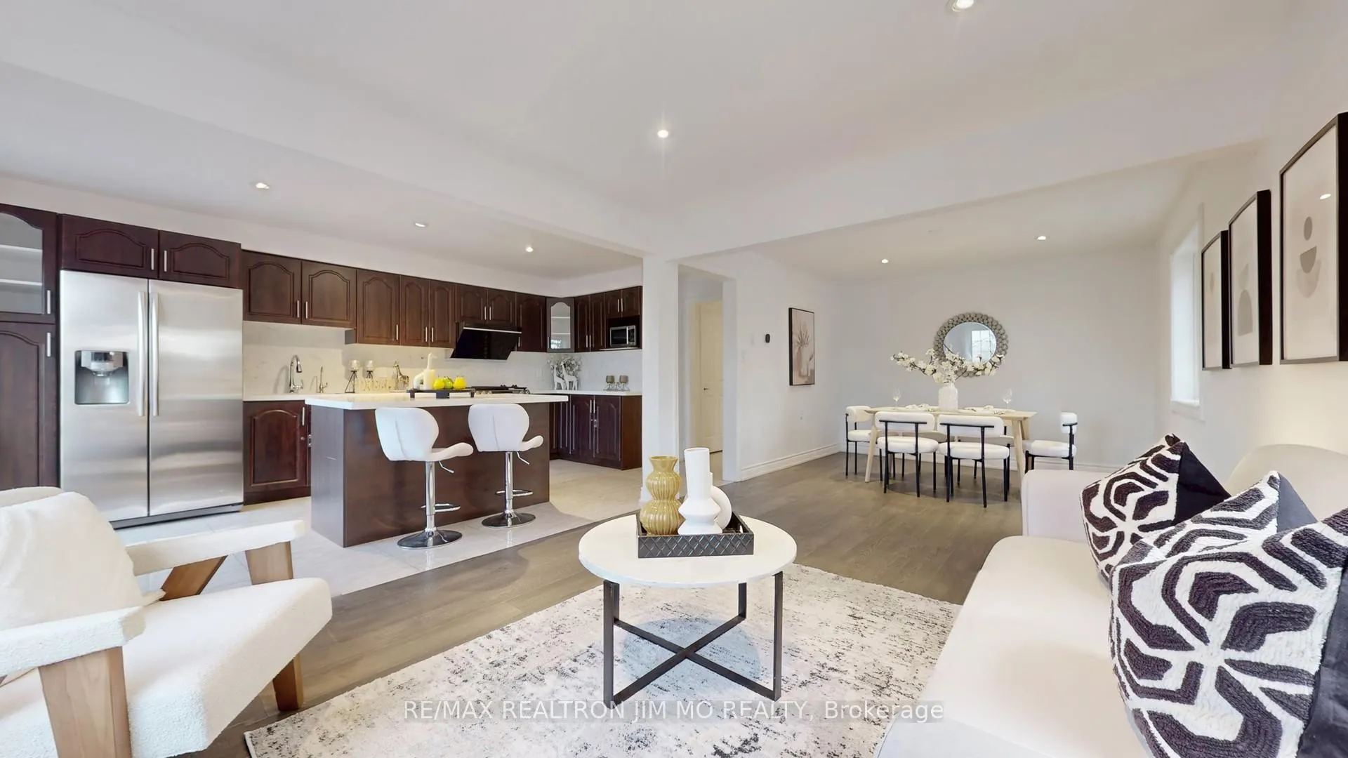 Photo 9 of 431 Stone Road, Aurora, Aurora Grove — HOMEH