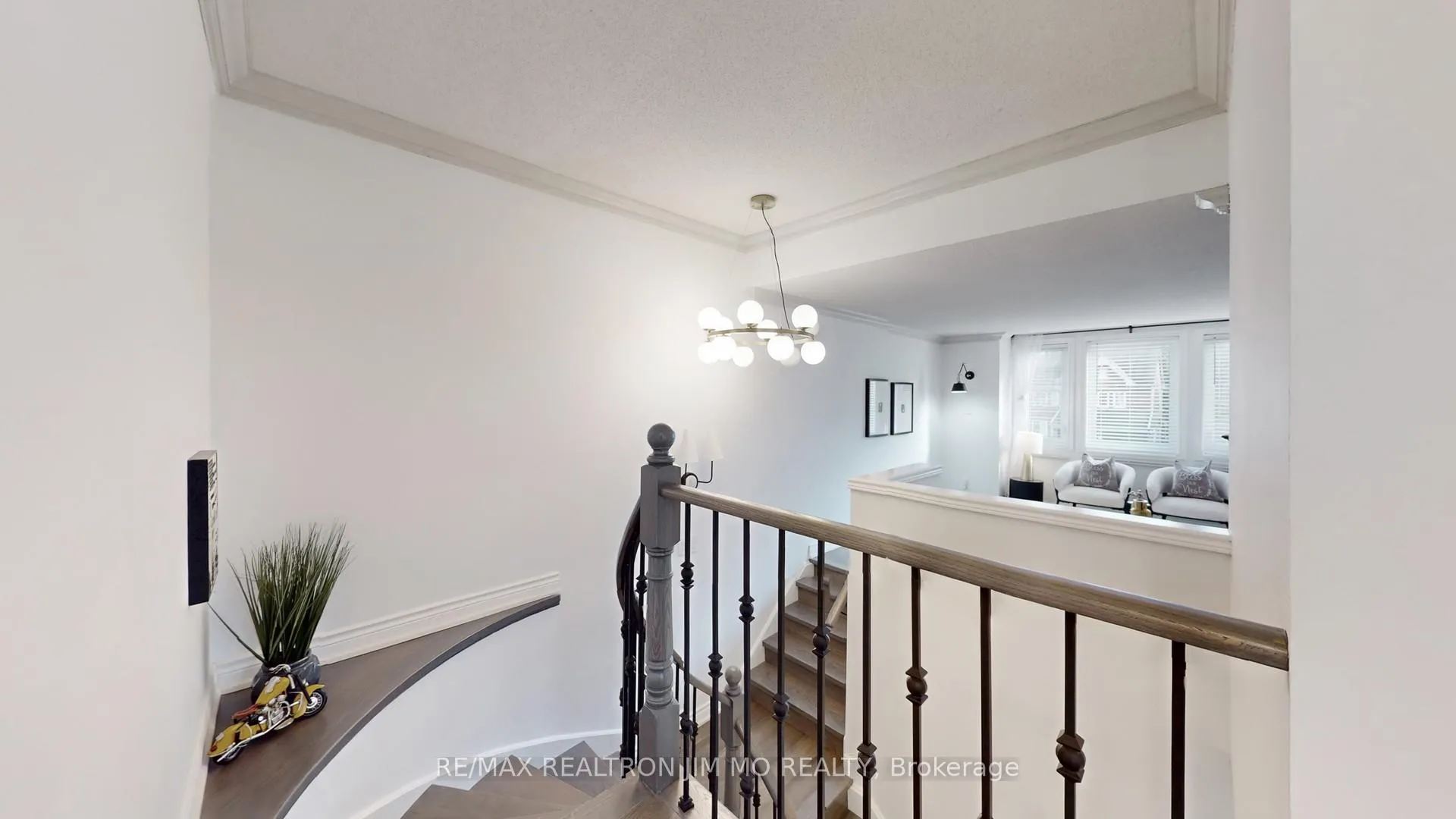 Photo 26 of 431 Stone Road, Aurora, Aurora Grove — HOMEH