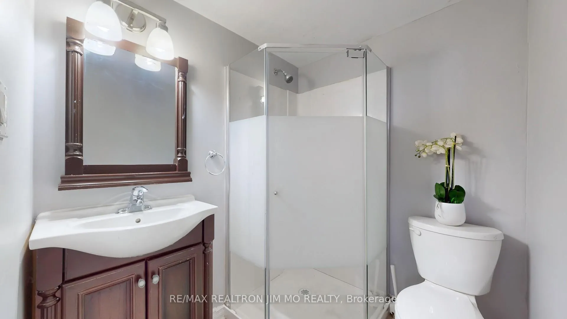 Photo 45 of 431 Stone Road, Aurora, Aurora Grove — HOMEH
