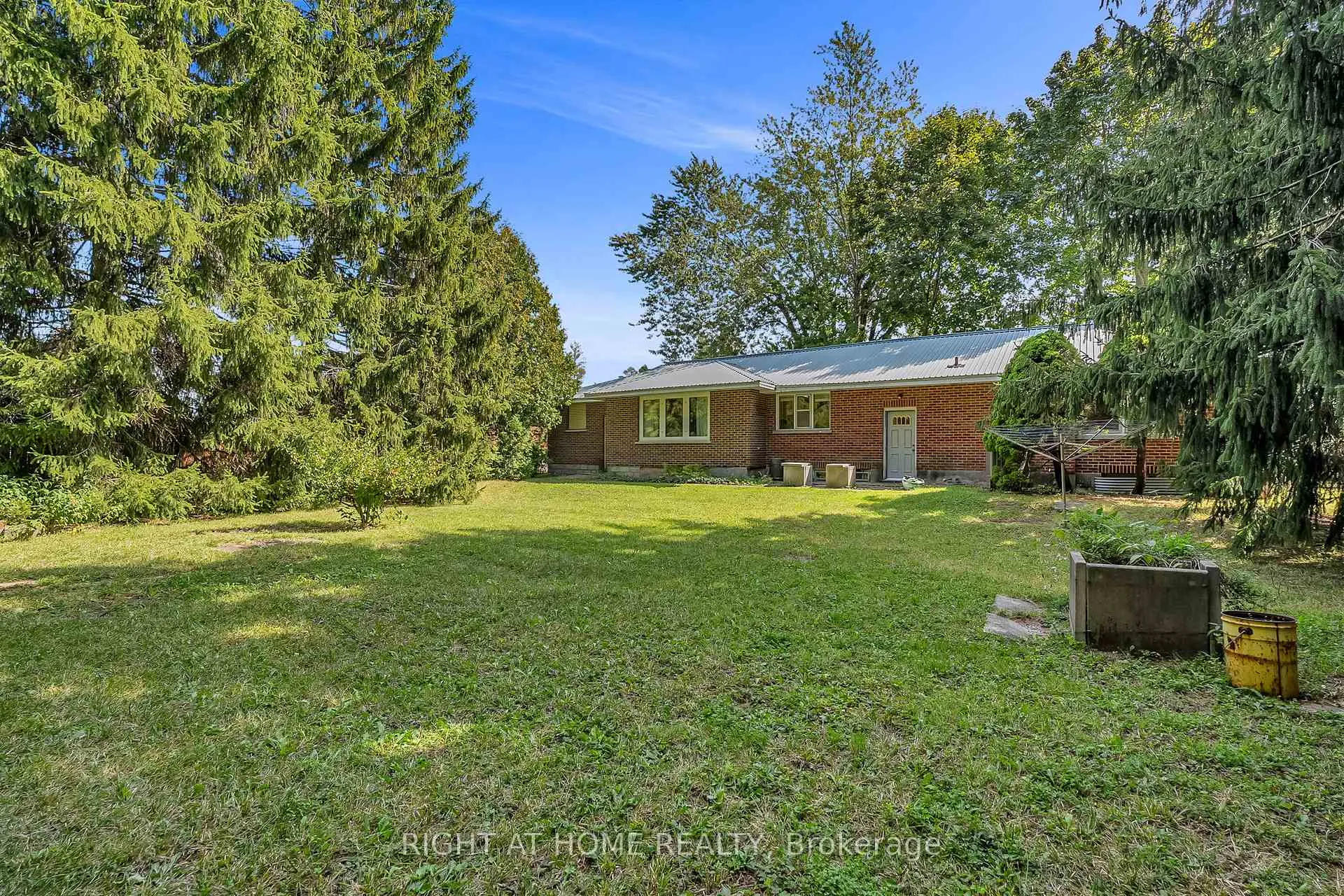 Photo 6 of 356 Conlin Road E, Oshawa, Kedron — HOMEH