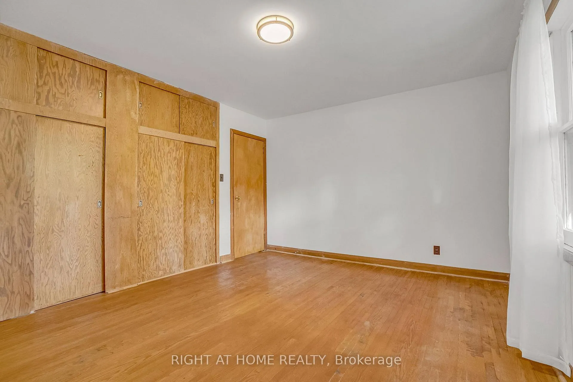 Photo 18 of 356 Conlin Road E, Oshawa, Kedron — HOMEH