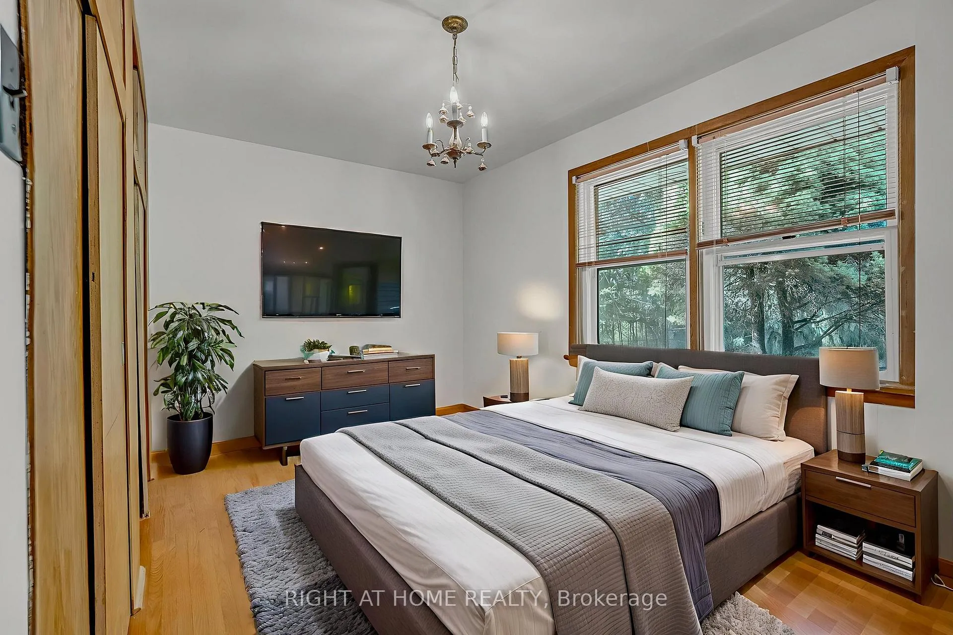 Photo 19 of 356 Conlin Road E, Oshawa, Kedron — HOMEH