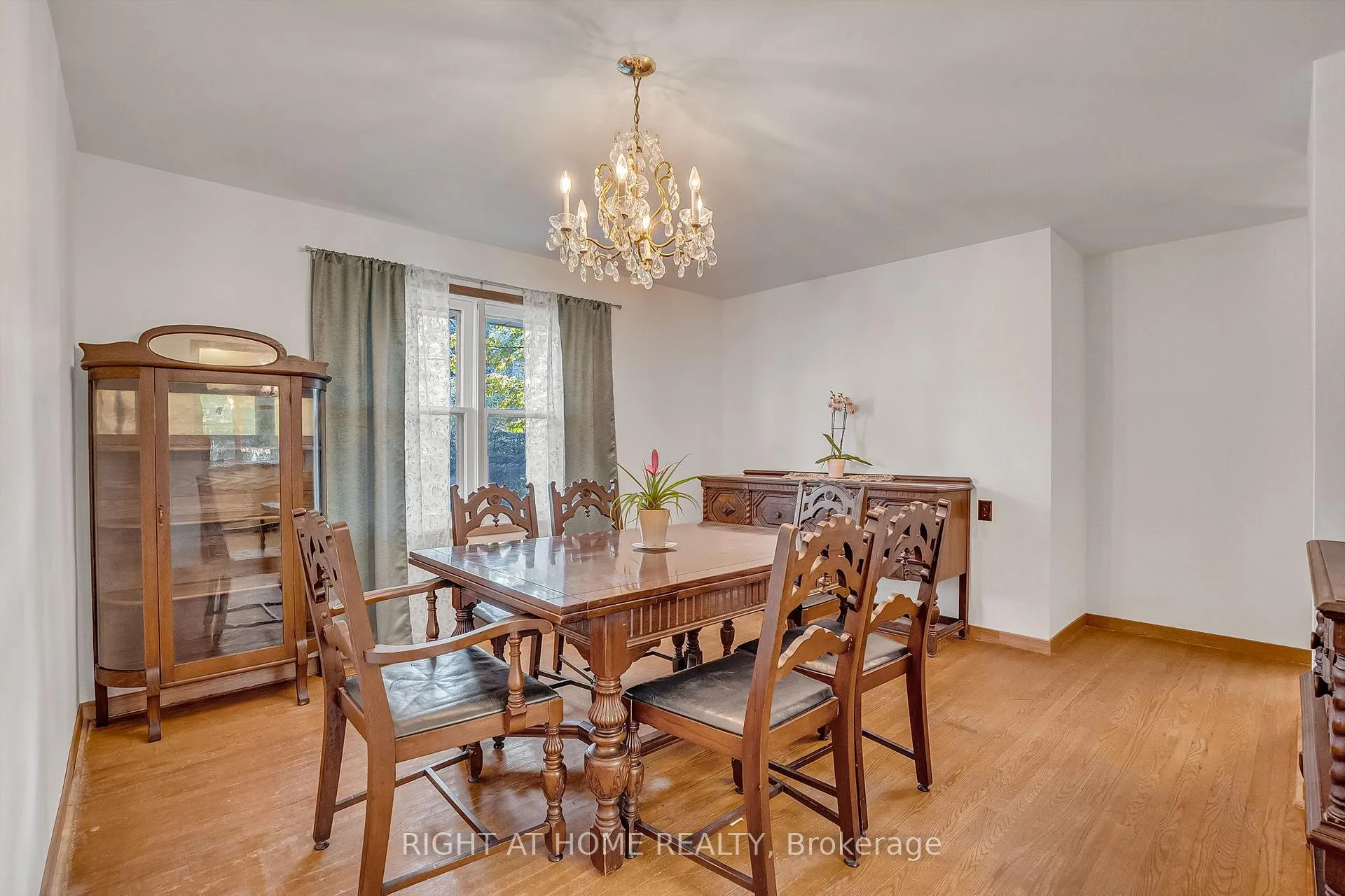 Photo 26 of 356 Conlin Road E, Oshawa, Kedron — HOMEH