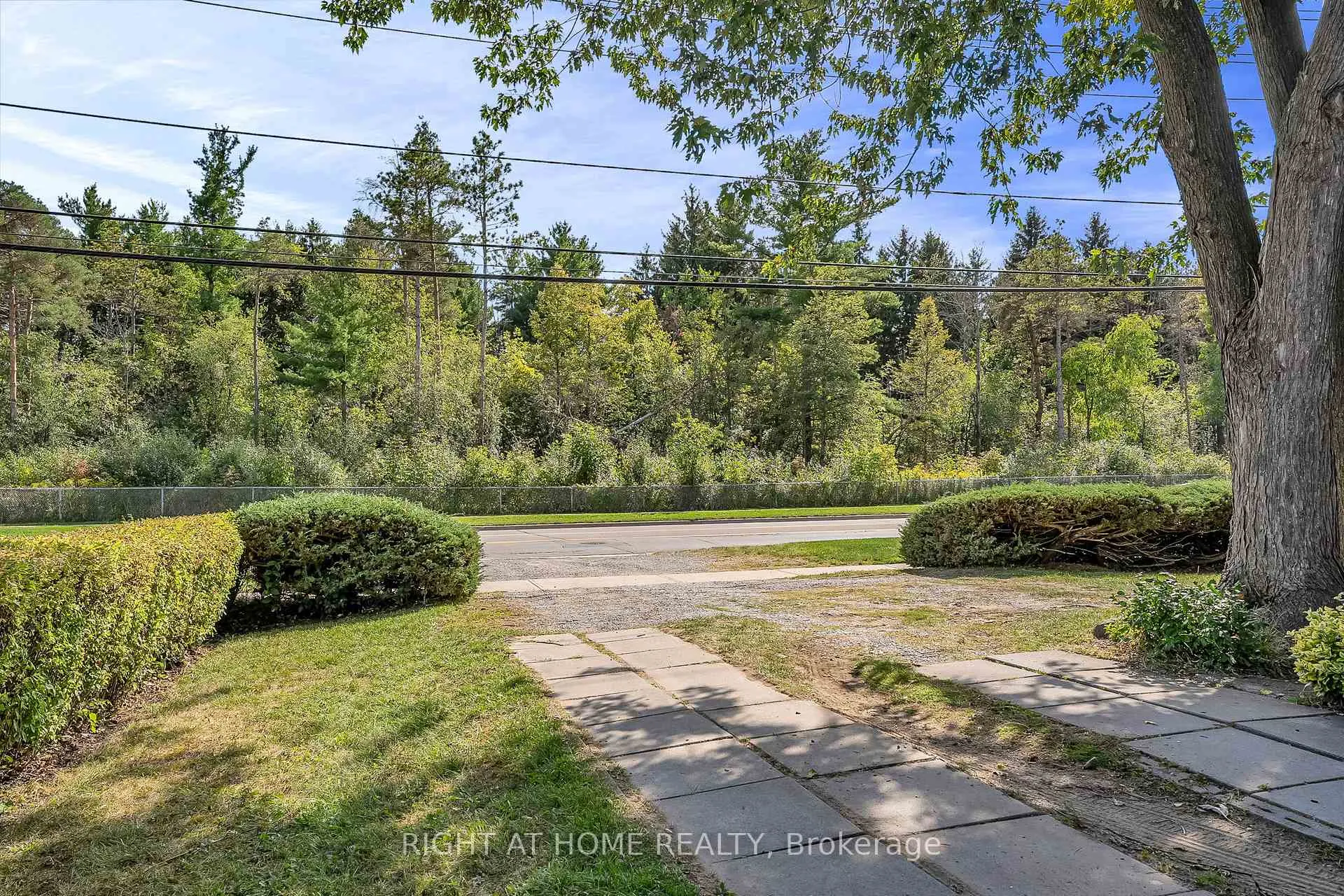 Photo 31 of 356 Conlin Road E, Oshawa, Kedron — HOMEH