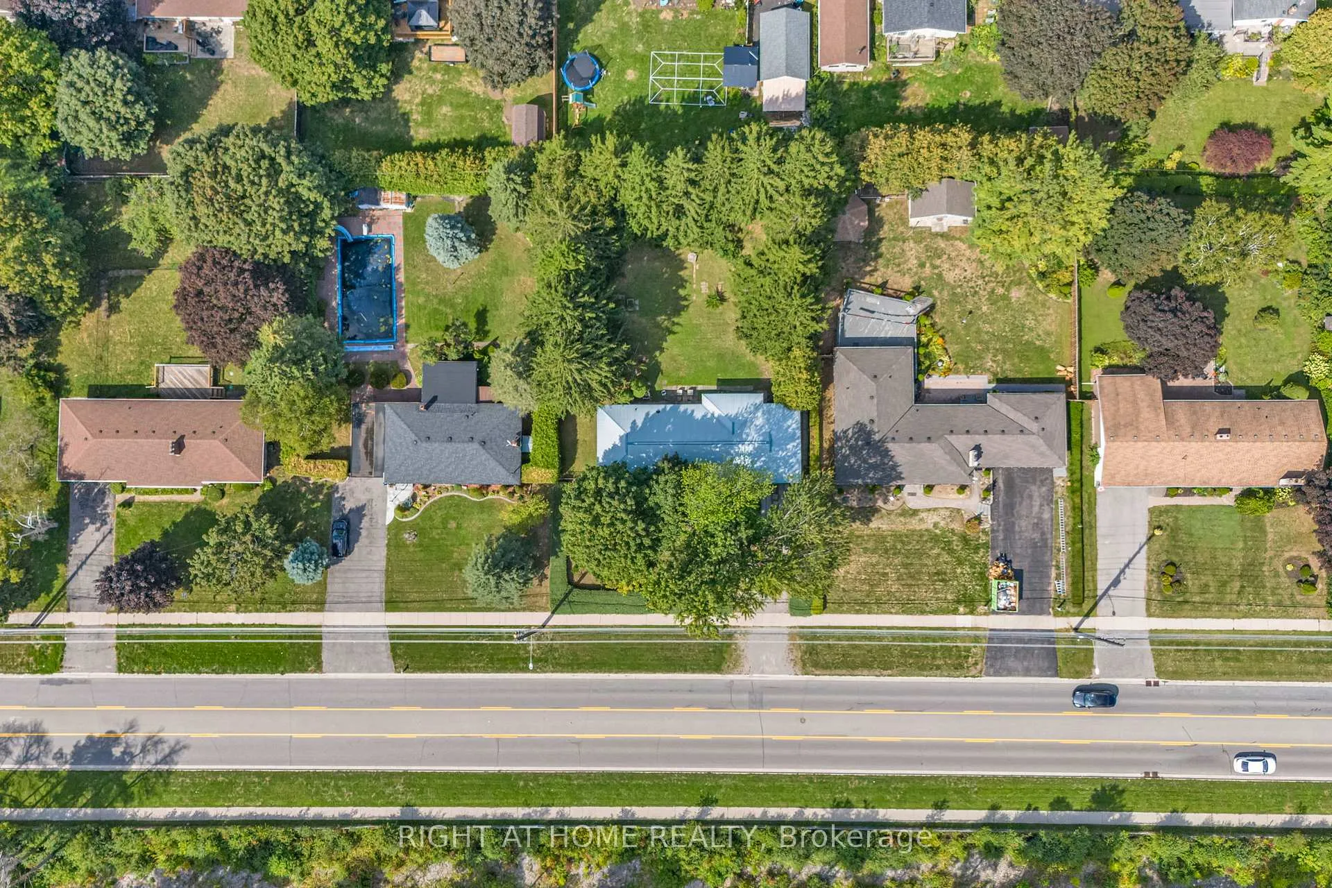 Photo 33 of 356 Conlin Road E, Oshawa, Kedron — HOMEH