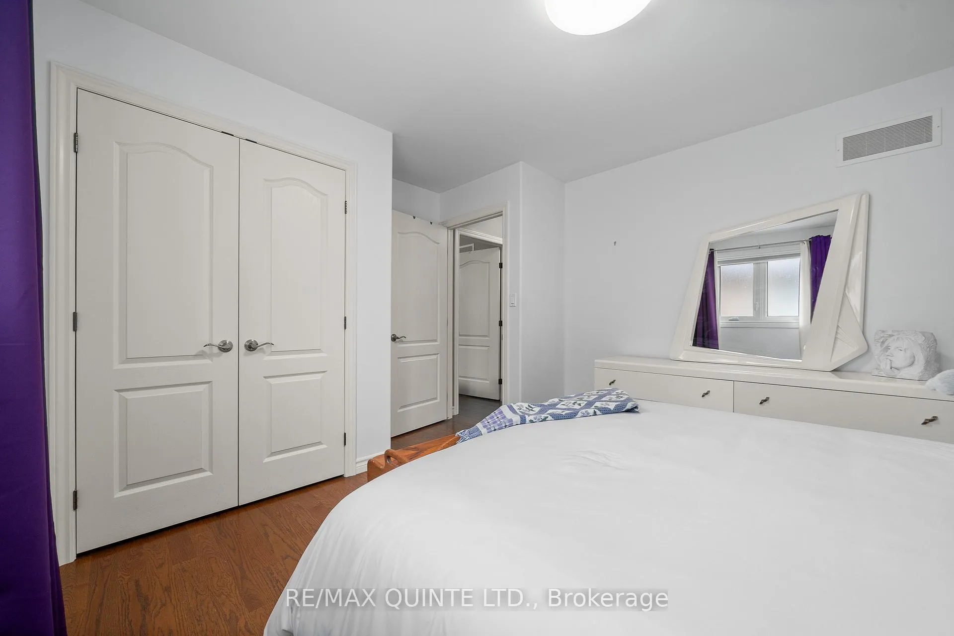 Photo 21 of 7 Chestnut Drive, Belleville, Belleville Ward — HOMEH