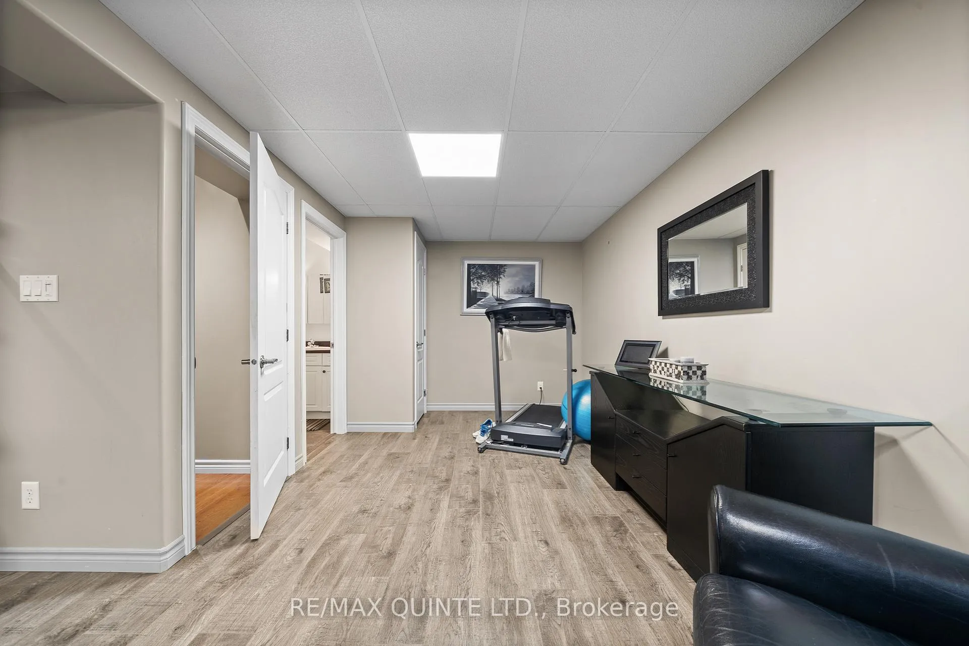Photo 30 of 7 Chestnut Drive, Belleville, Belleville Ward — HOMEH