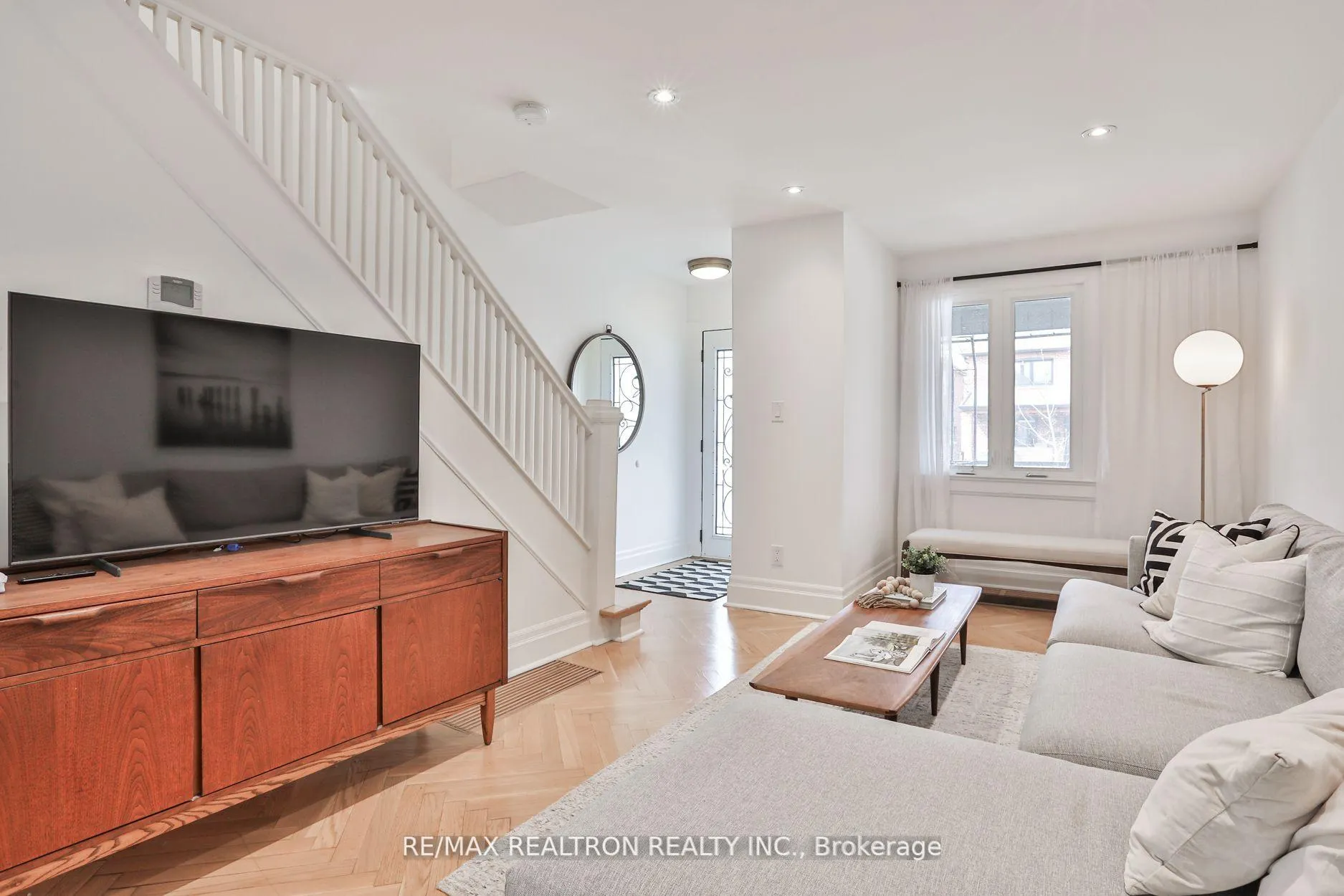 Photo 4 of 337 Winona Drive, Toronto, Oakwood Village — HOMEH