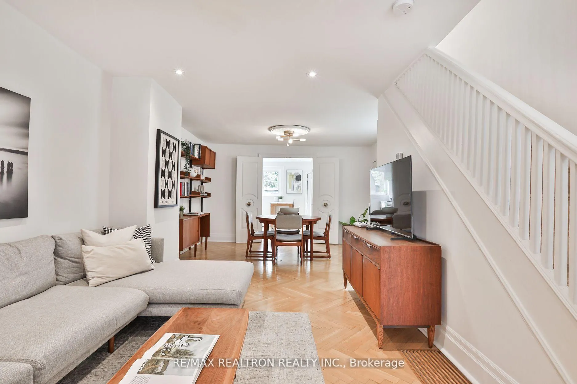Photo 6 of 337 Winona Drive, Toronto, Oakwood Village — HOMEH