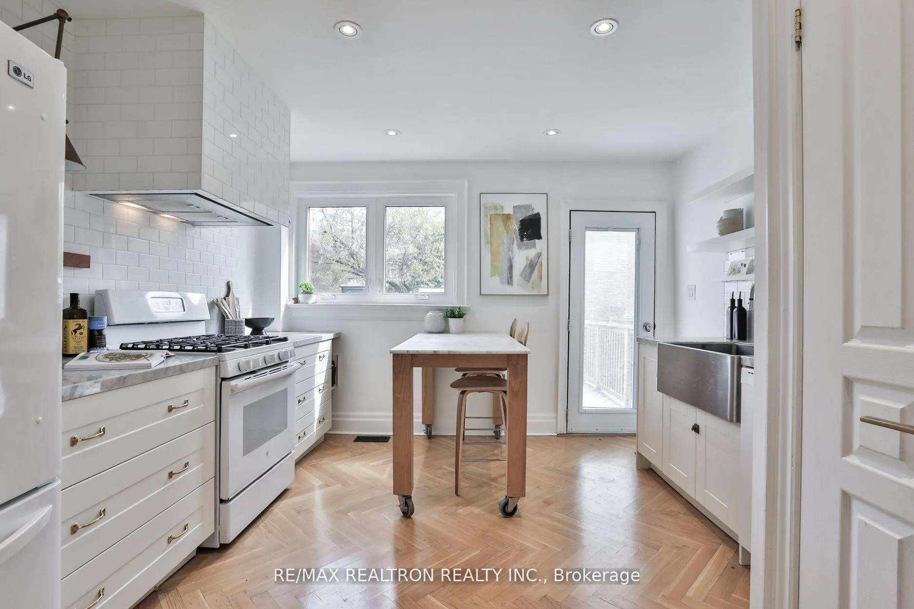 Photo 15 of 337 Winona Drive, Toronto, Oakwood Village — HOMEH