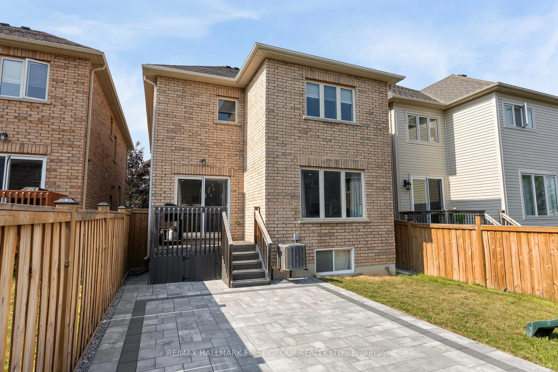 Photo 37 of 173 Windfields Farm Drive W, Oshawa, Windfields — HOMEH