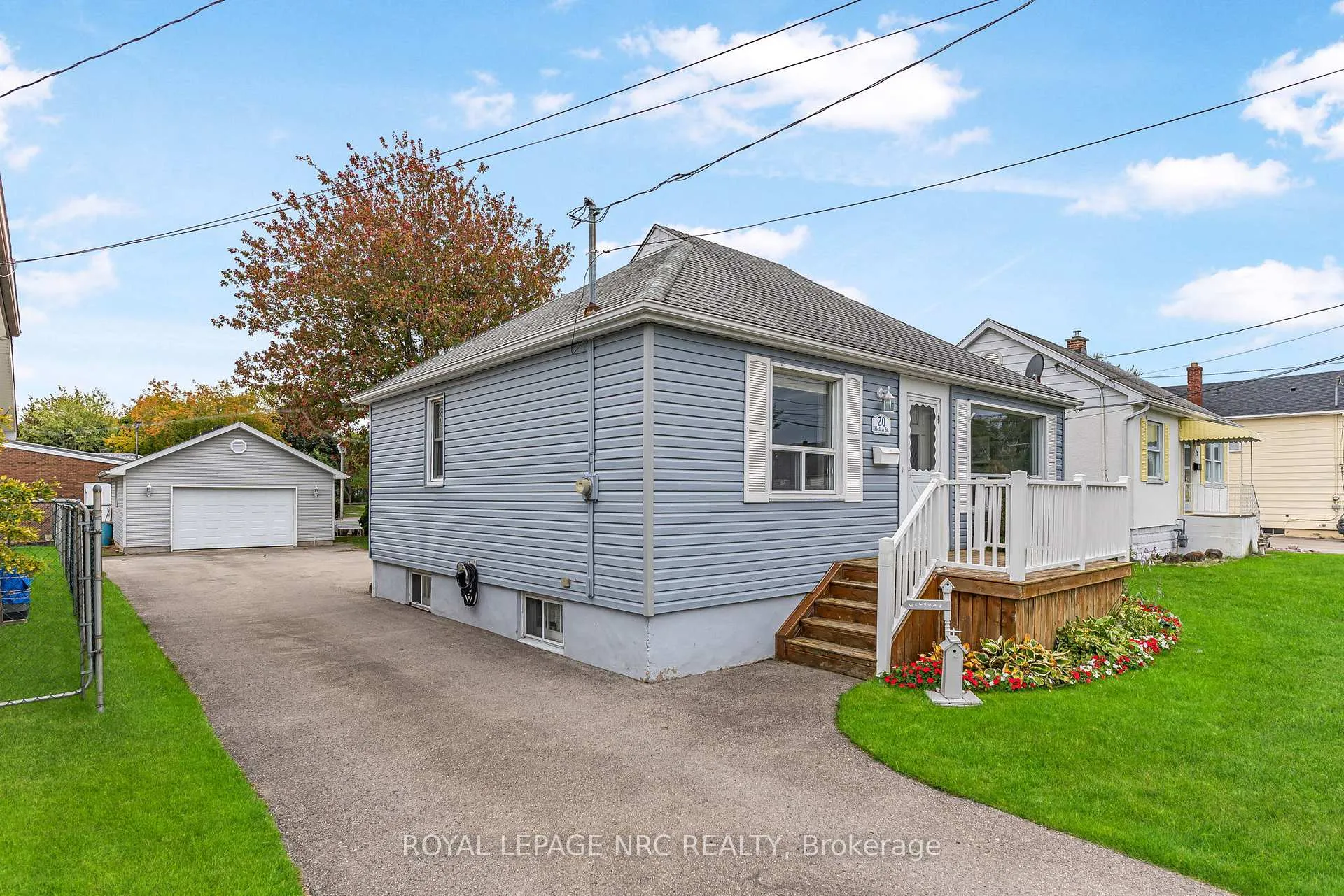 Photo 4 of 20 Helen Street, Port Colborne, Main Street — HOMEH