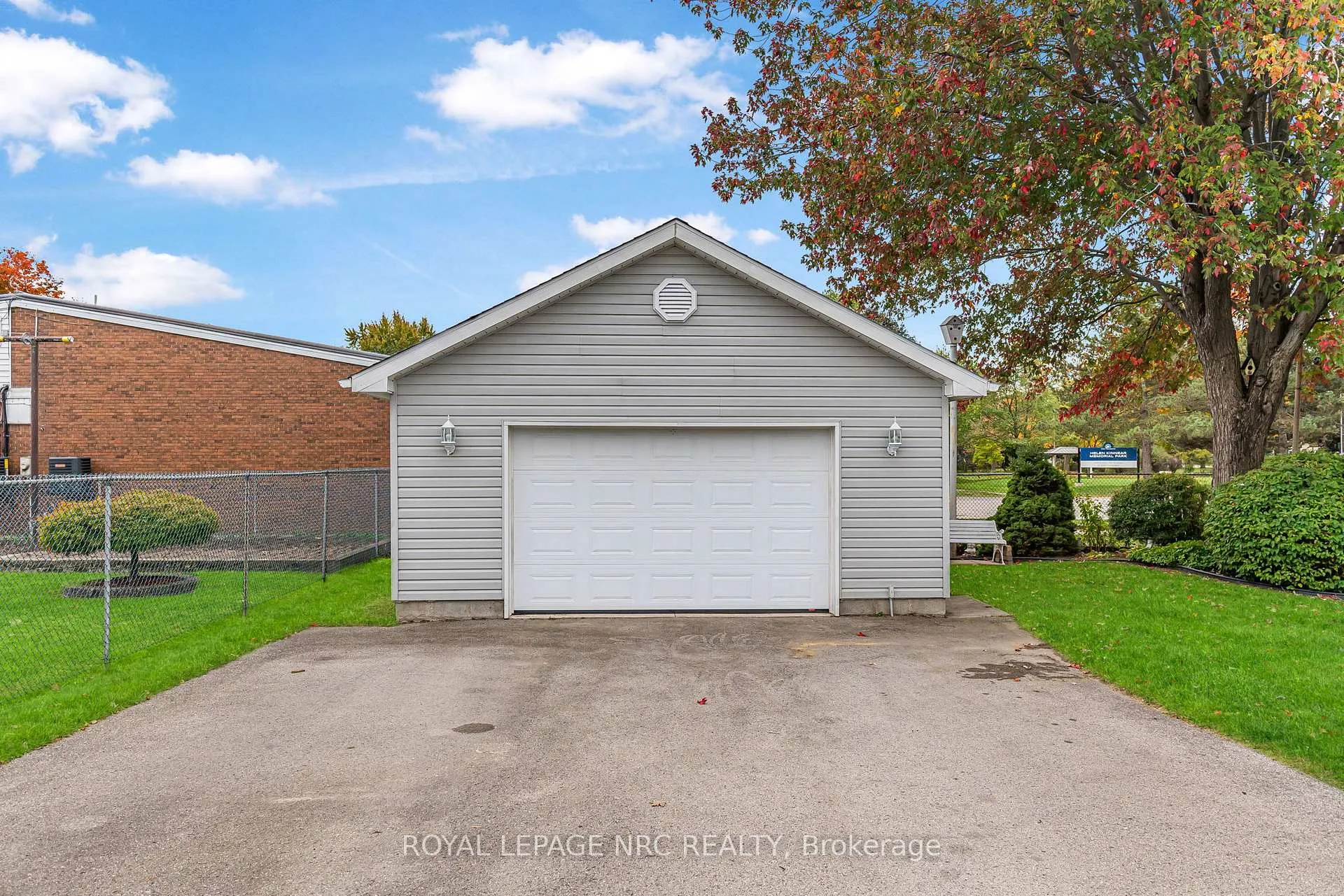 Photo 26 of 20 Helen Street, Port Colborne, Main Street — HOMEH