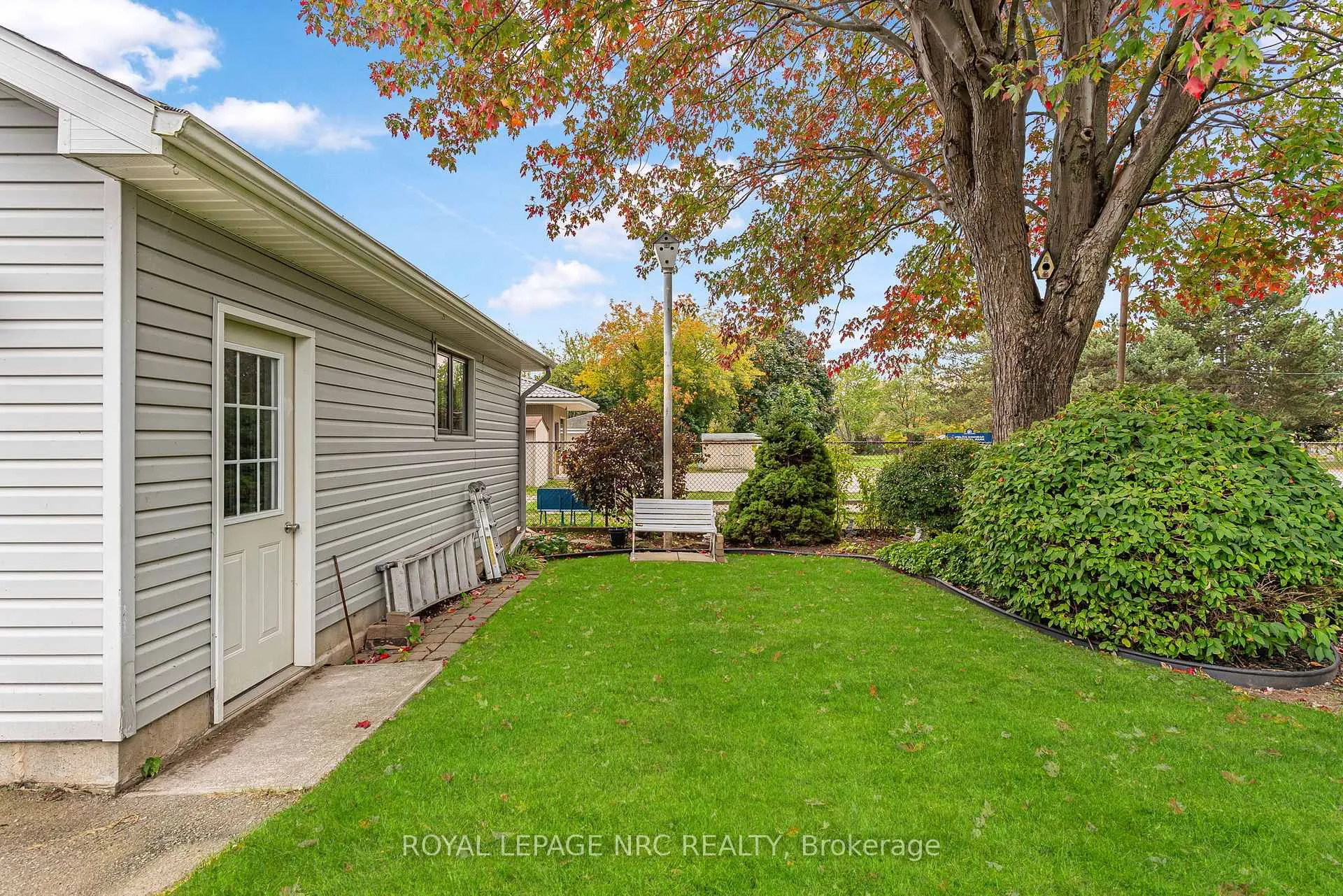 Photo 31 of 20 Helen Street, Port Colborne, Main Street — HOMEH