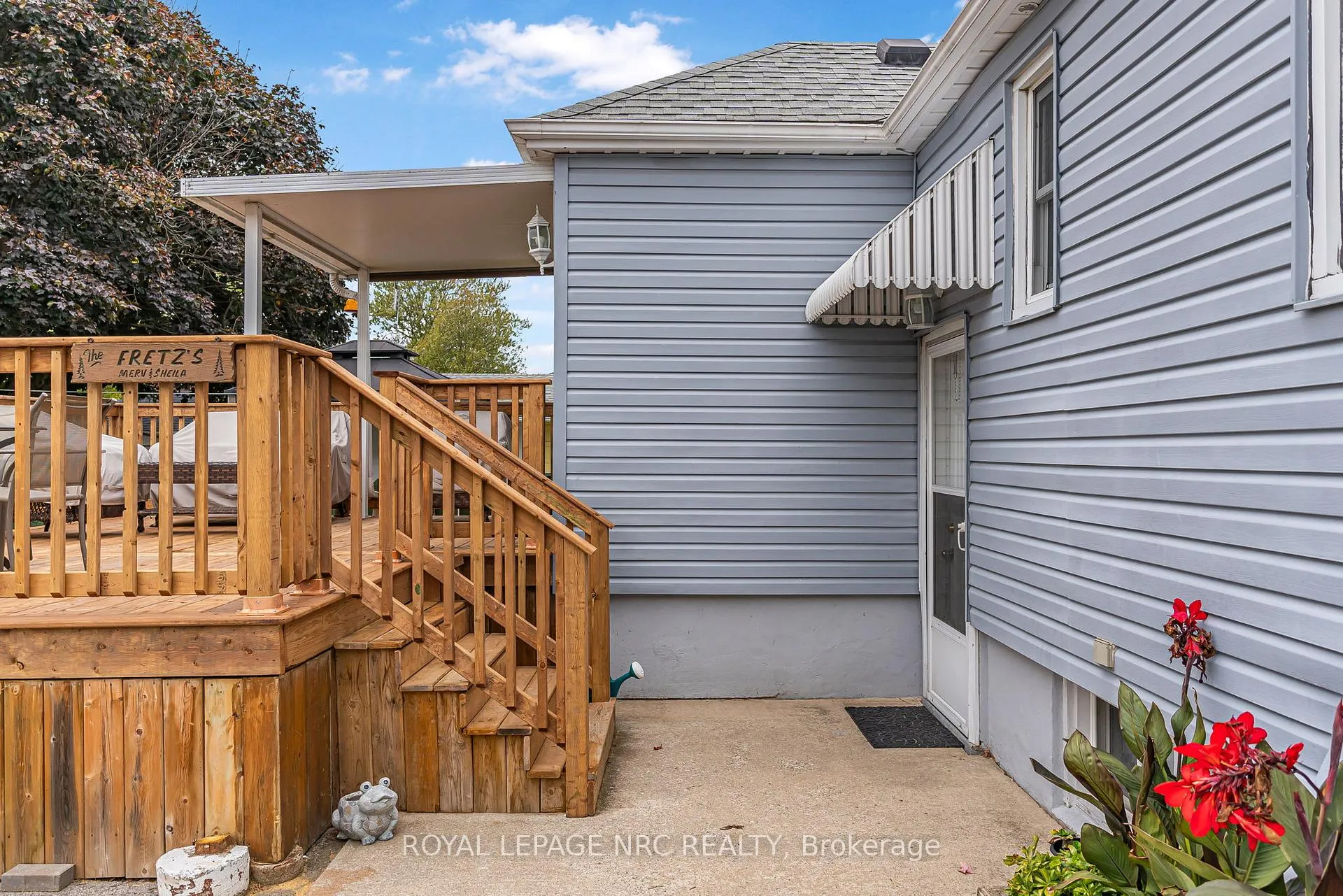 Photo 32 of 20 Helen Street, Port Colborne, Main Street — HOMEH