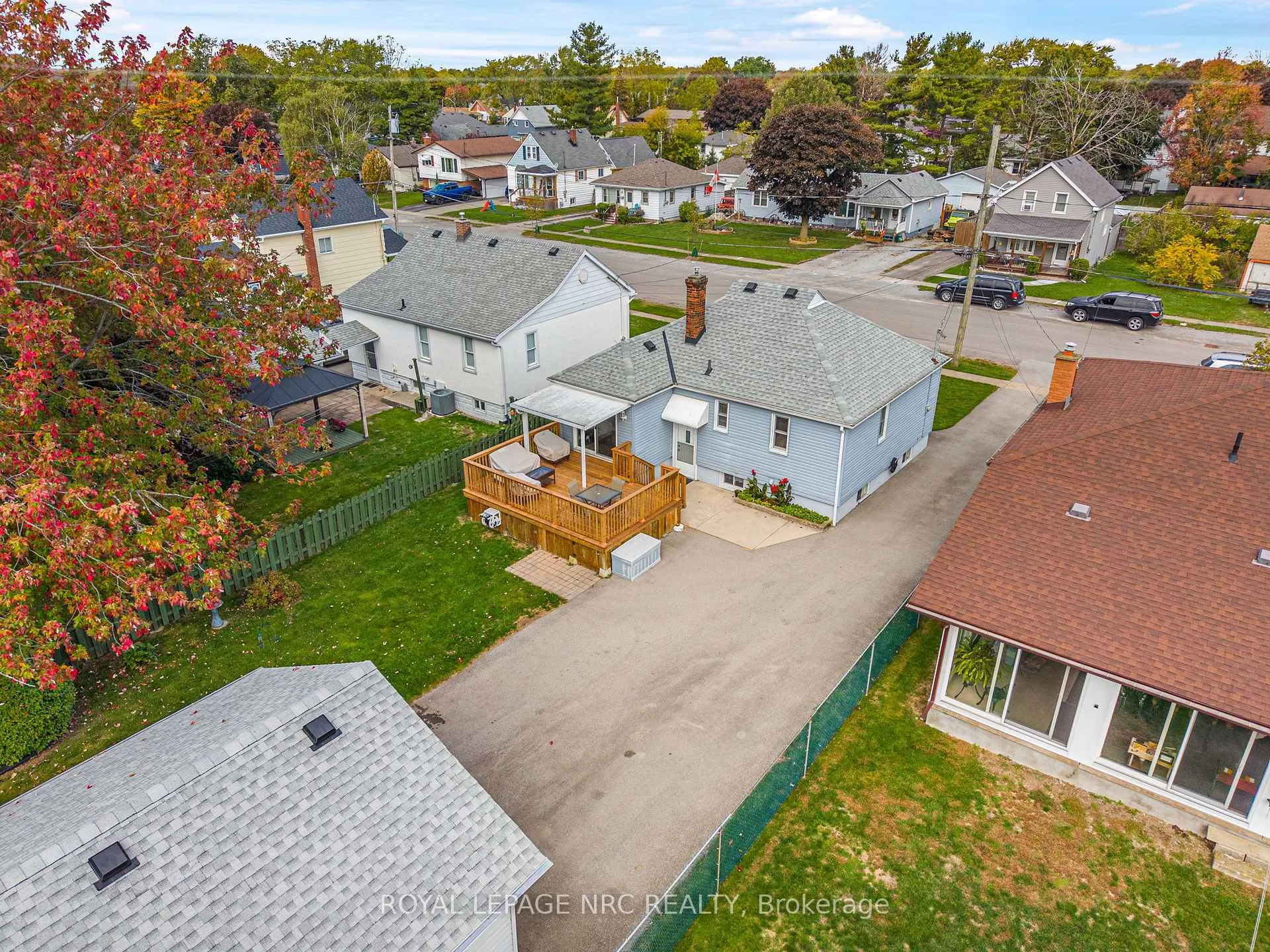 Photo 36 of 20 Helen Street, Port Colborne, Main Street — HOMEH