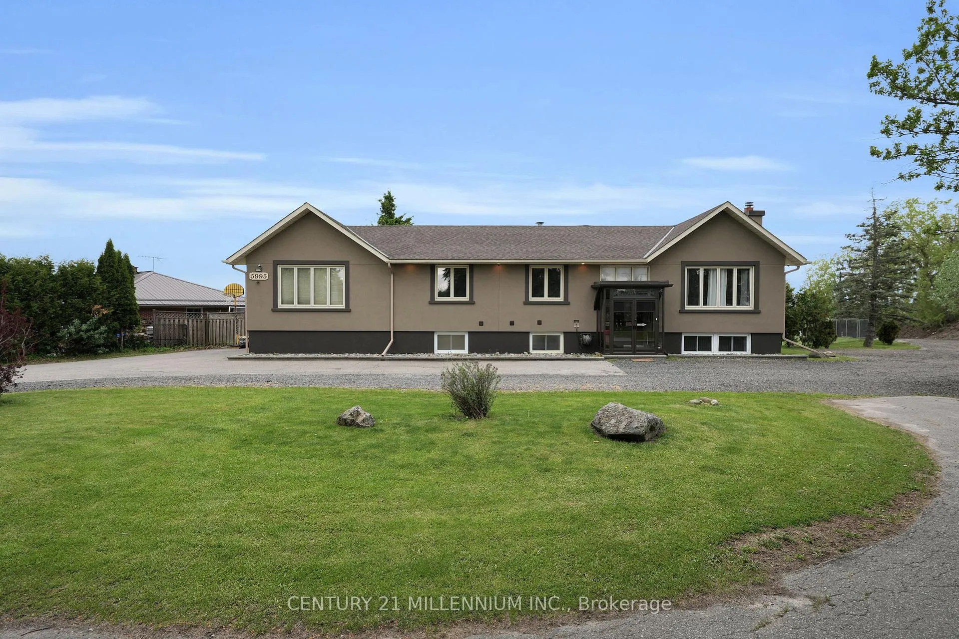 Photo 8 of 5995 17th Side Road, King, Rural King — HOMEH