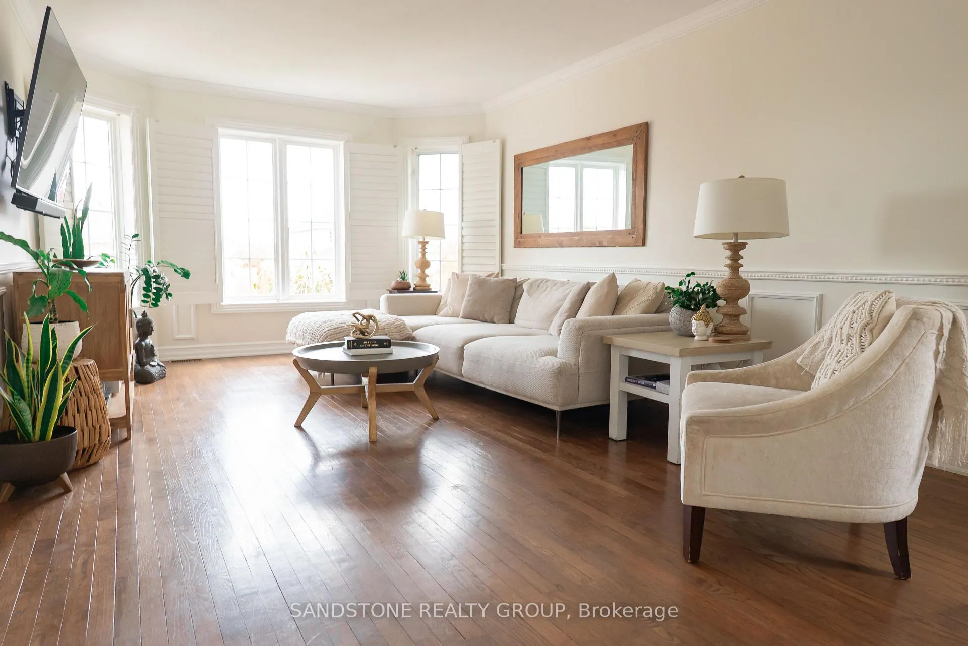Photo 11 of 4908 Drake Avenue, Lincoln, Beamsville — HOMEH