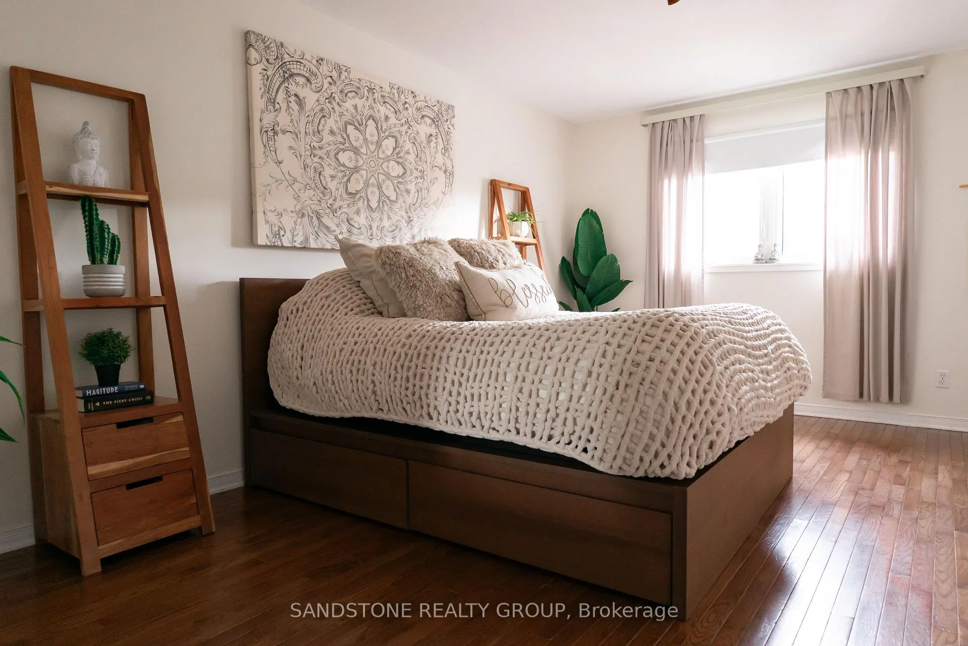 Photo 25 of 4908 Drake Avenue, Lincoln, Beamsville — HOMEH