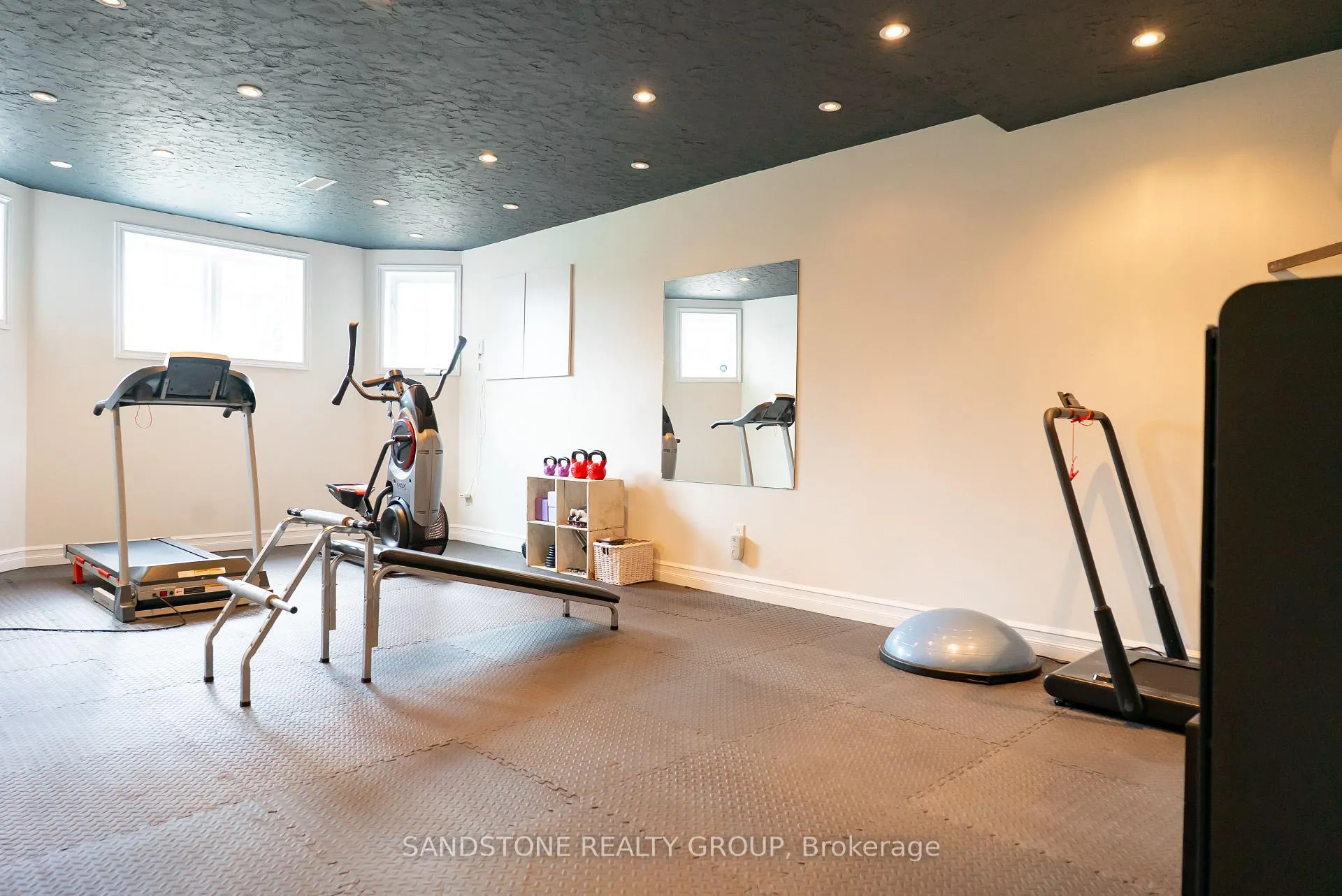 Photo 30 of 4908 Drake Avenue, Lincoln, Beamsville — HOMEH