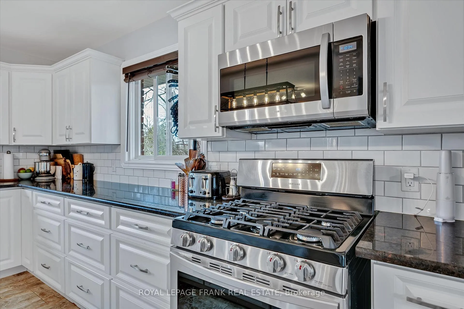 Photo 12 of 878 Payne Line Road, Douro-Dummer — HOMEH