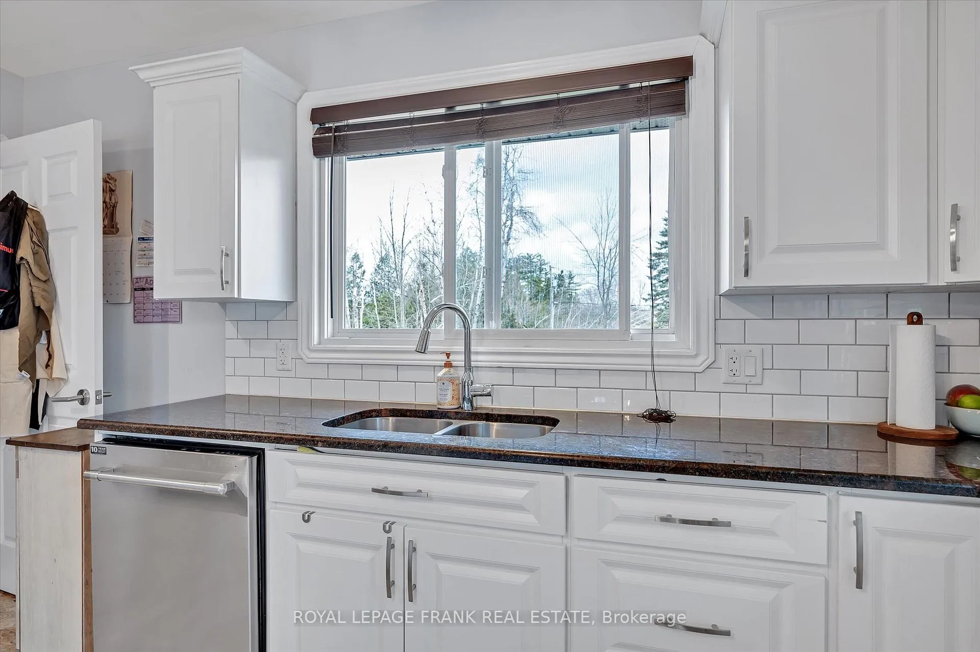 Photo 13 of 878 Payne Line Road, Douro-Dummer — HOMEH