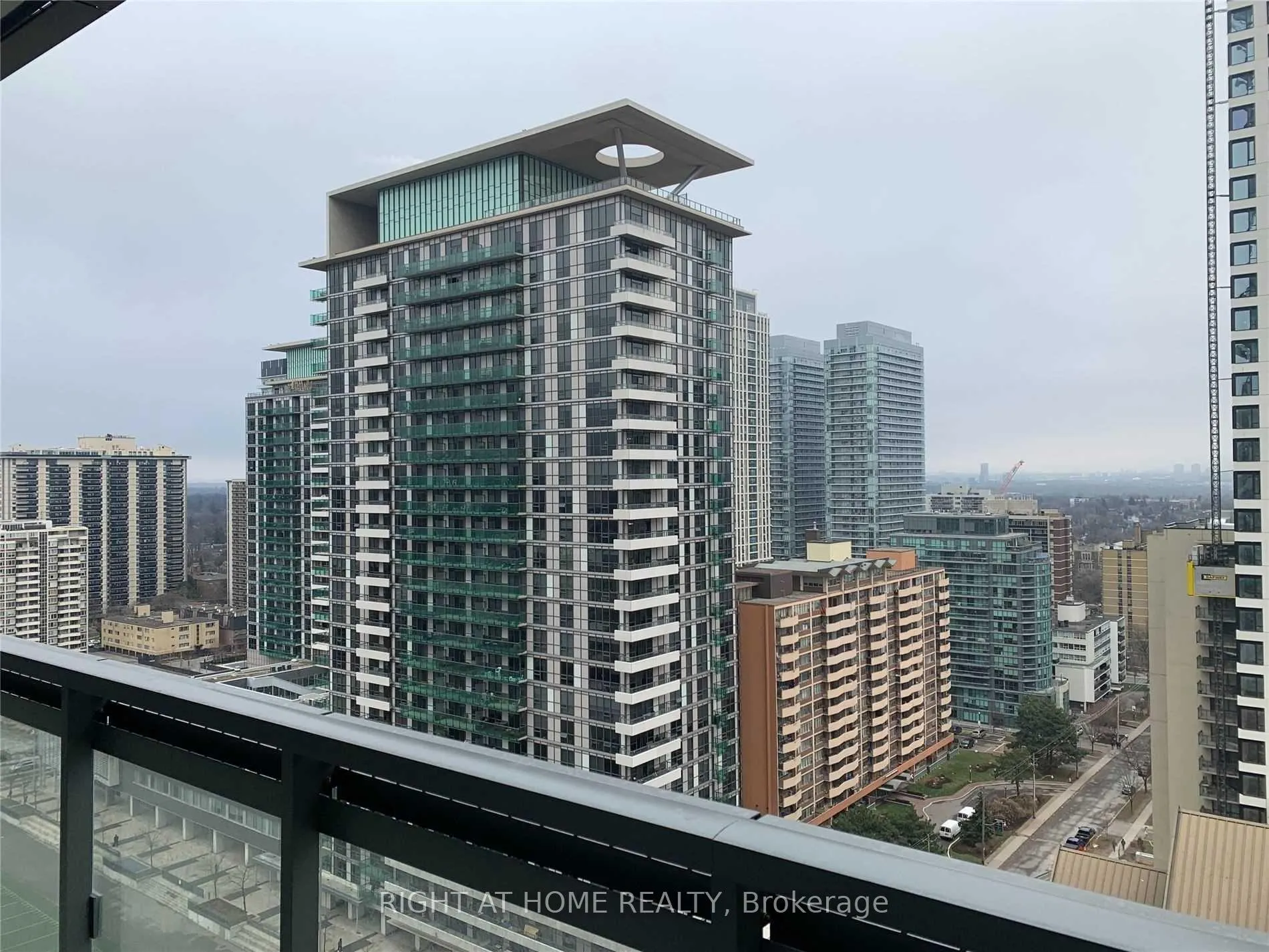 Photo 14 of Unit 1701, 39 Roehampton Avenue, Toronto, Mount Pleasant West — HOMEH