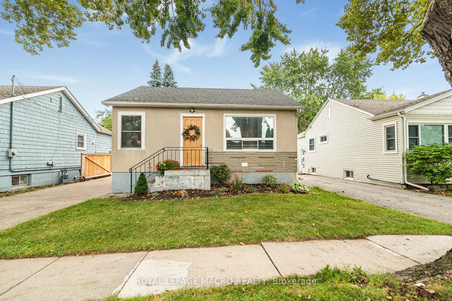 Photo 1 of 28 Longfellow Avenue, St. Catharines, Haig — HOMEH