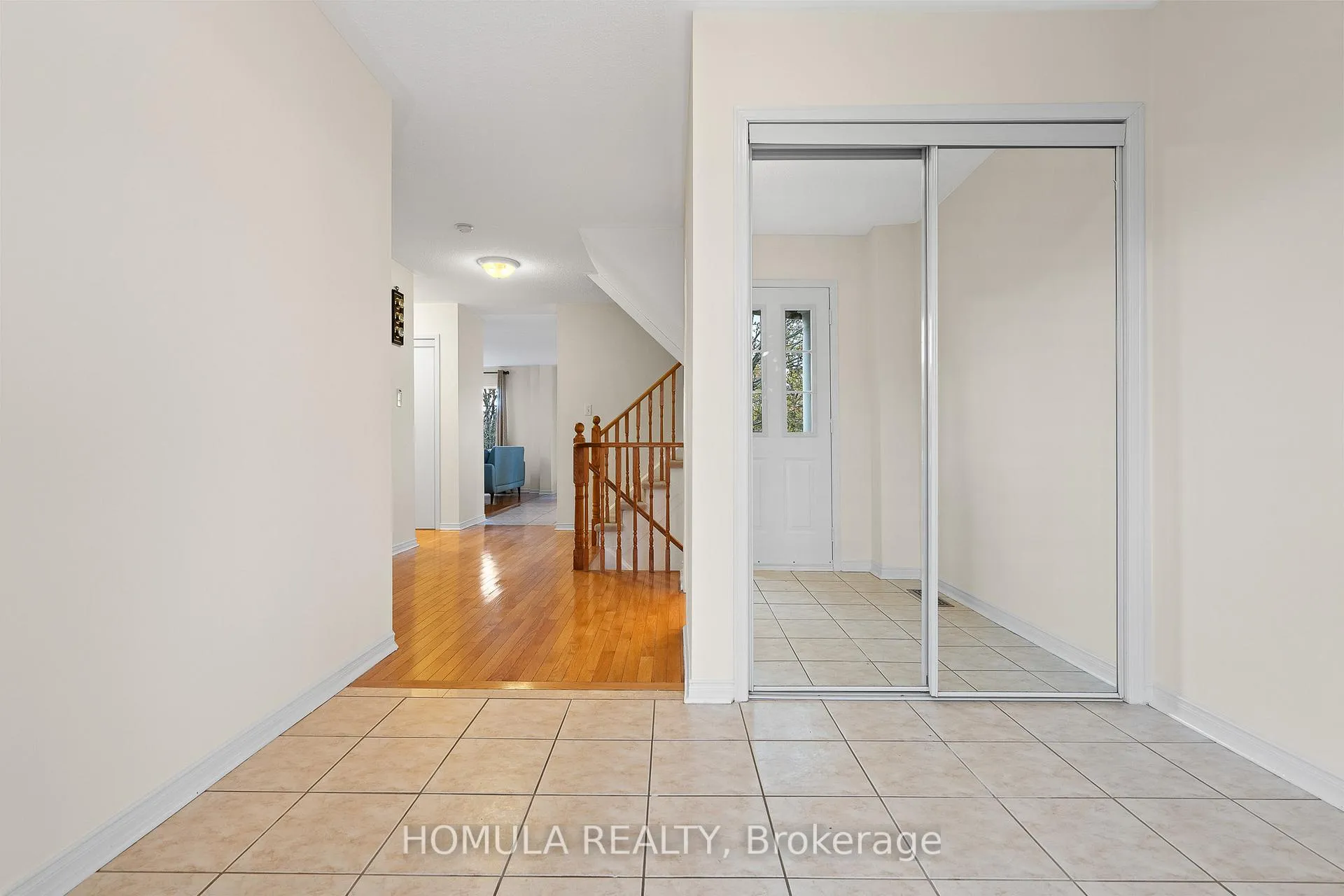 Photo 45 of 54 Queen Mary Drive, Brampton, Fletcher's Meadow — HOMEH