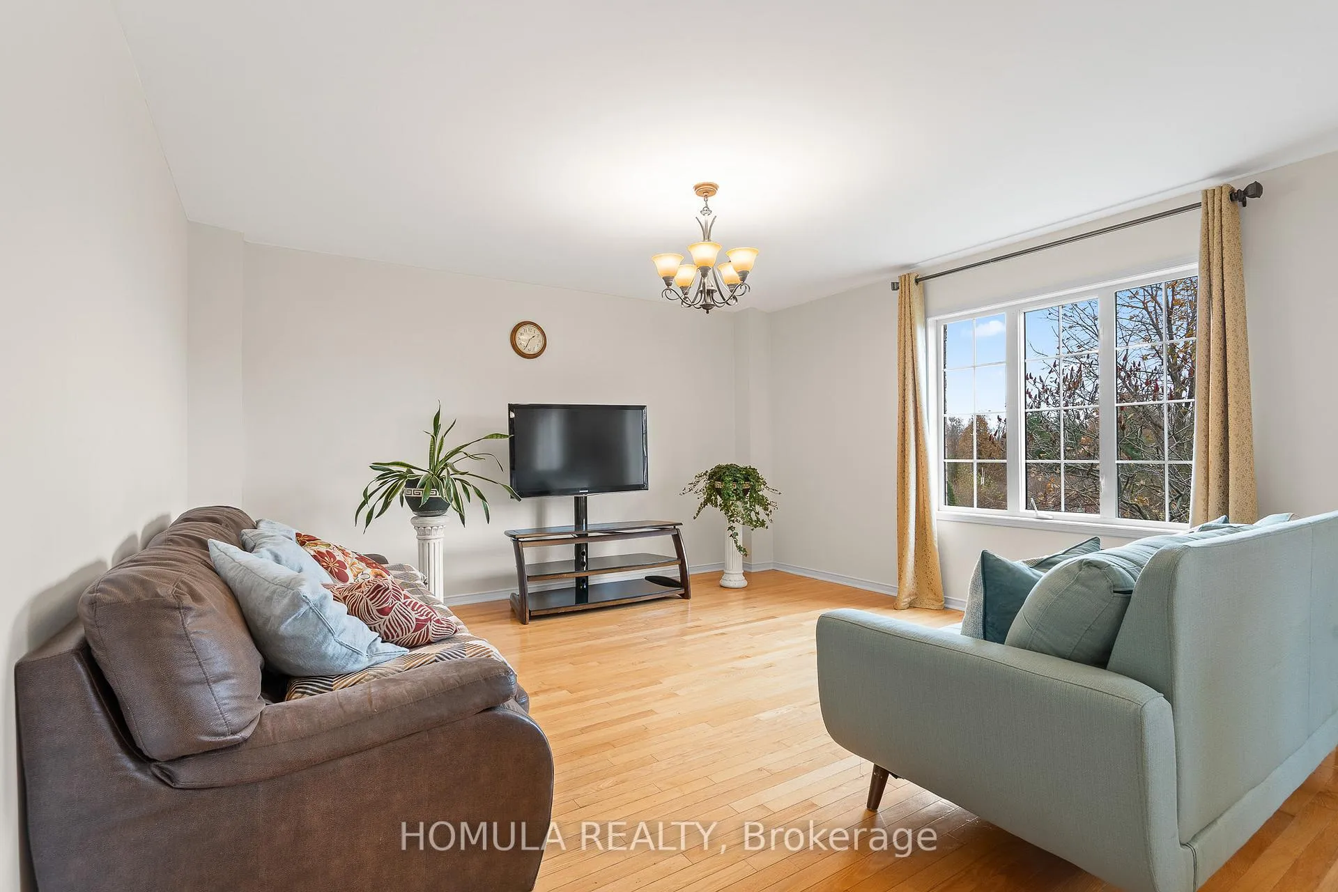 Photo 83 of 54 Queen Mary Drive, Brampton, Fletcher's Meadow — HOMEH