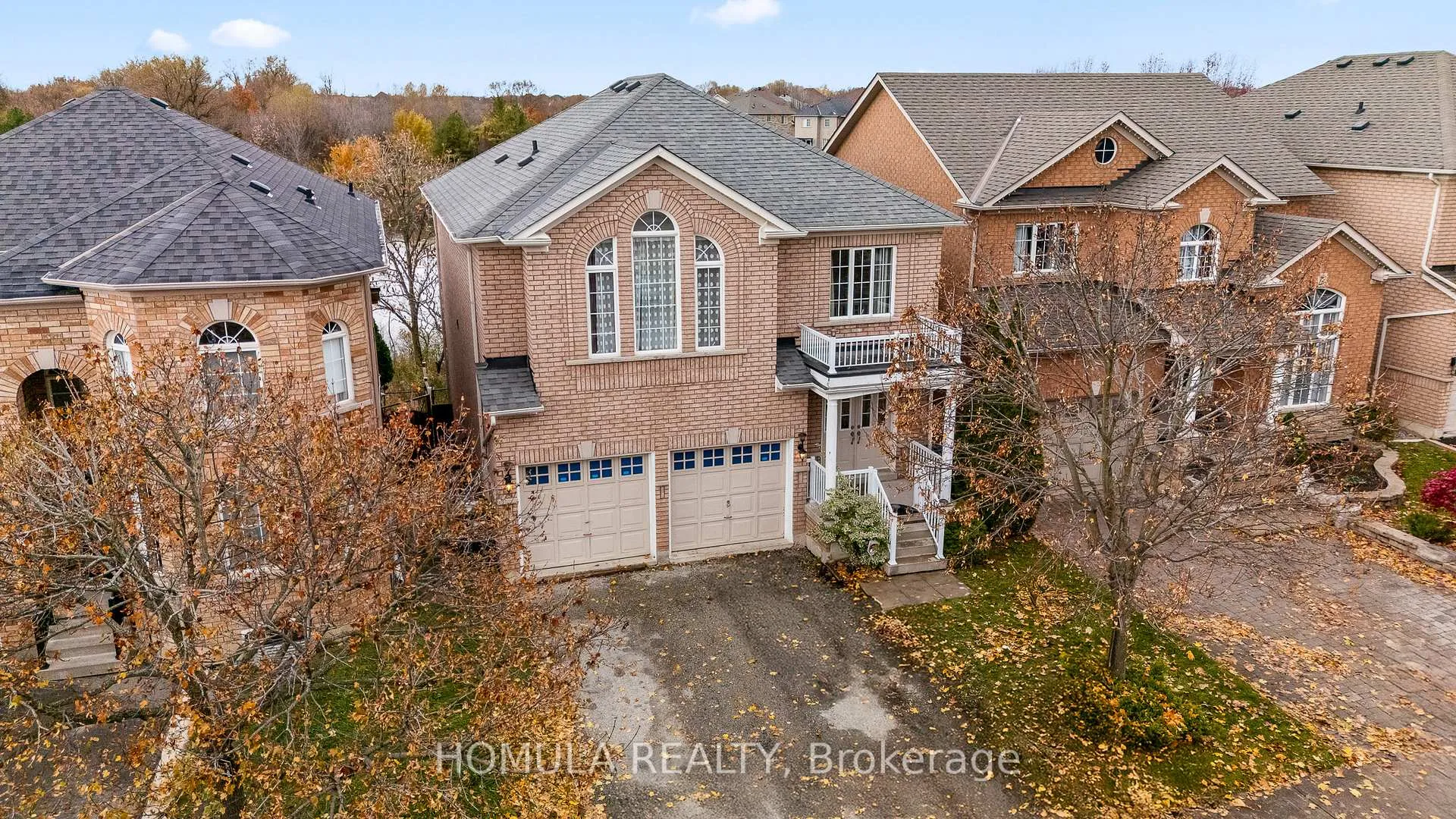 Photo 638 of 54 Queen Mary Drive, Brampton, Fletcher's Meadow — HOMEH
