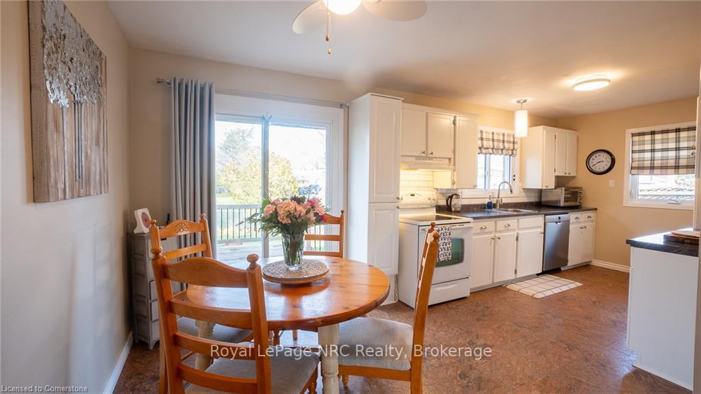 Photo 12 of 152 Copeland Street, Central Elgin, Belmont — HOMEH