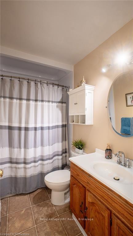 Photo 15 of 152 Copeland Street, Central Elgin, Belmont — HOMEH