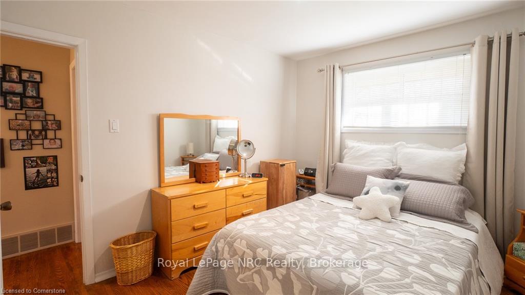 Photo 20 of 152 Copeland Street, Central Elgin, Belmont — HOMEH